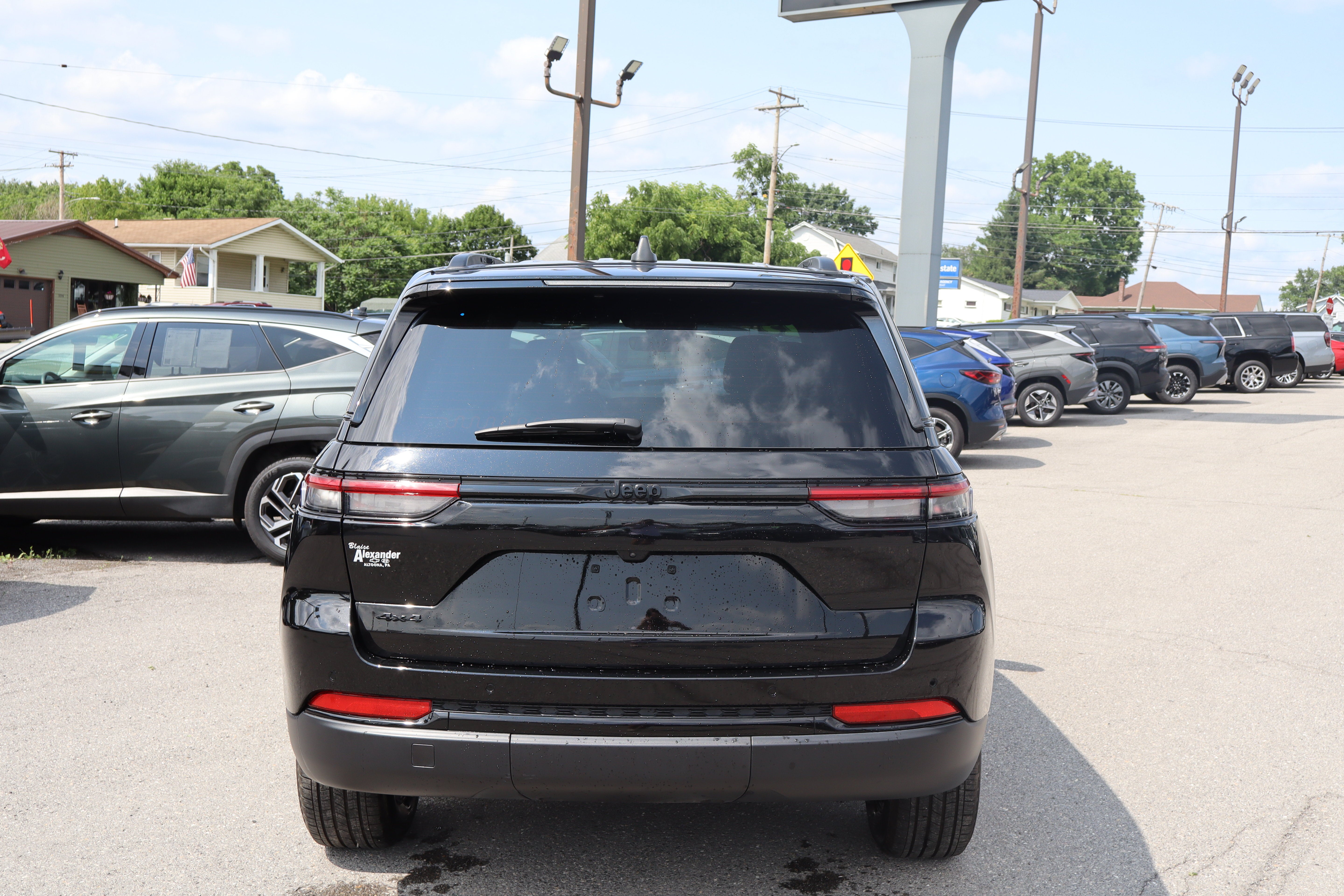 2025 Jeep Grand Cherokee Altitude