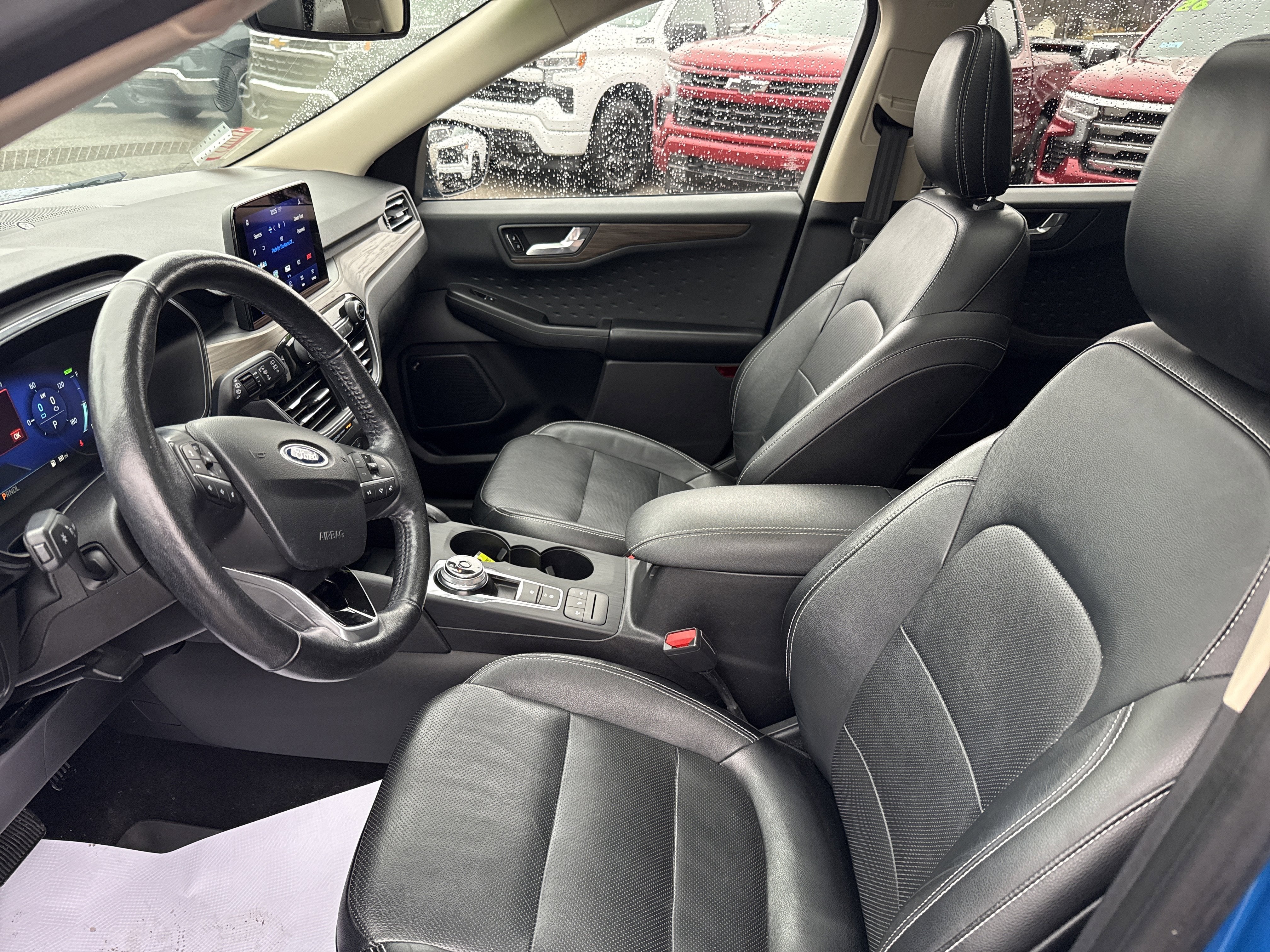 2020 Ford Escape Titanium Hybrid