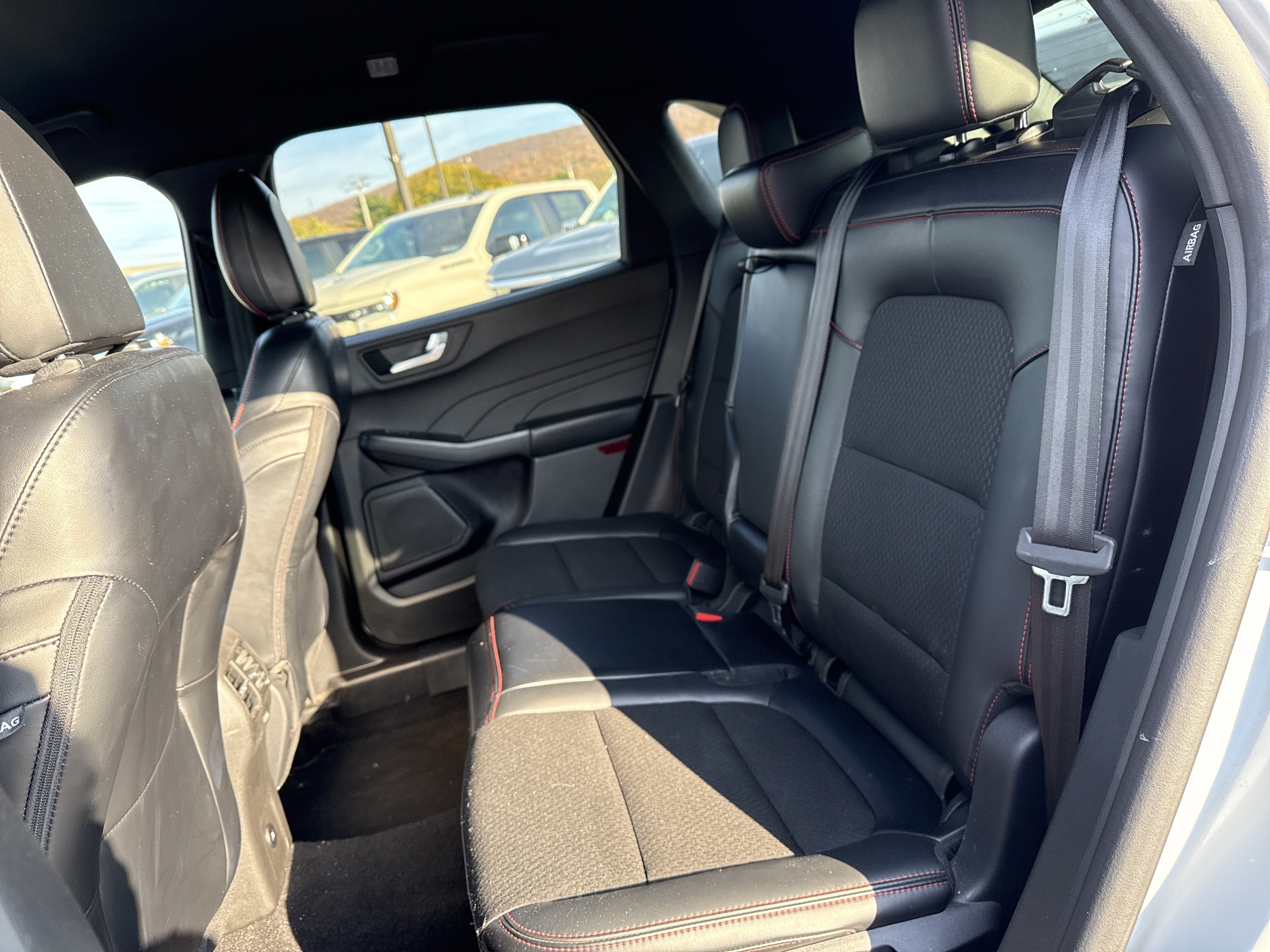 2025 Ford Escape ST-Line Select