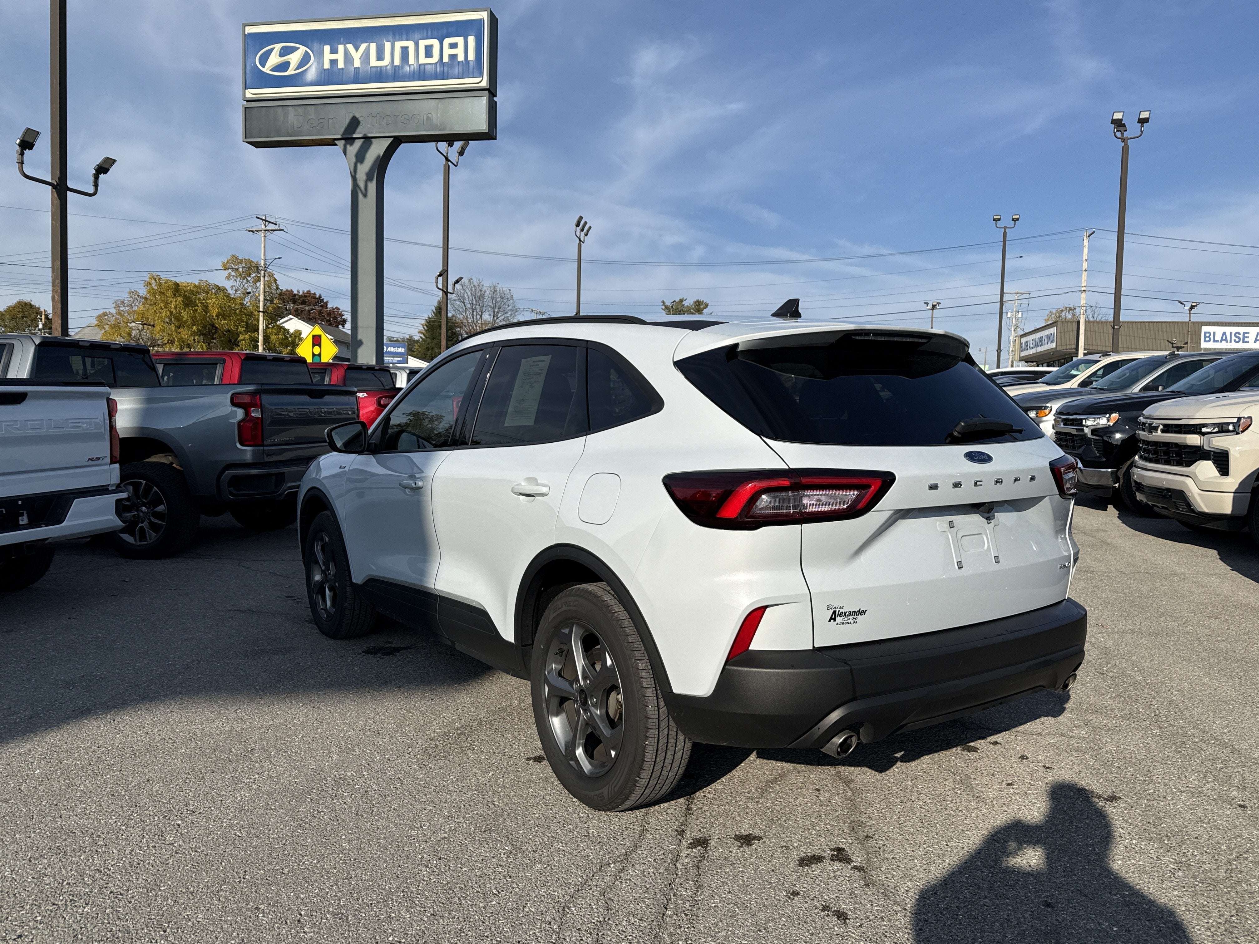 2025 Ford Escape ST-Line Select