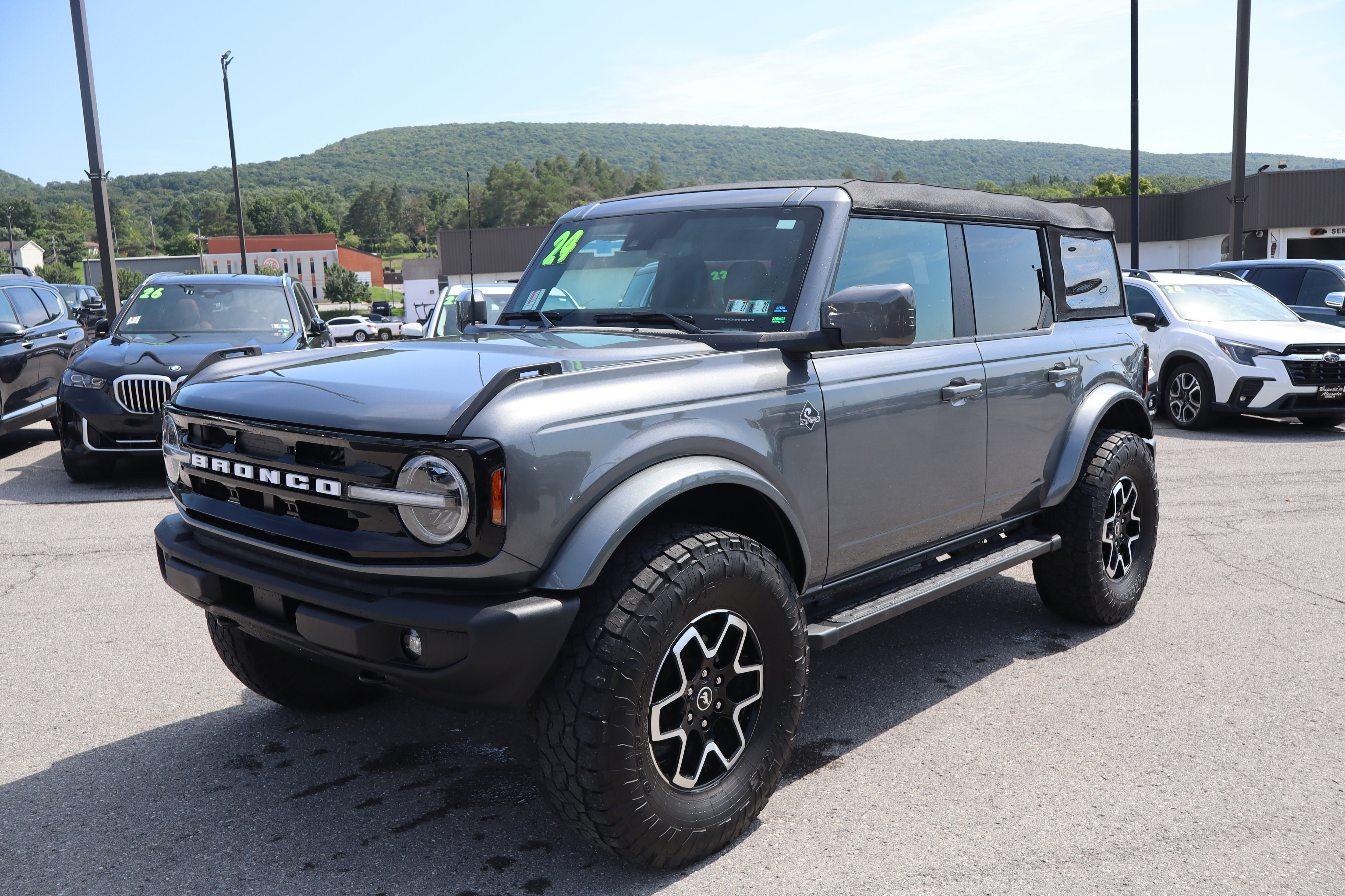 2024 Ford Bronco Outer Banks