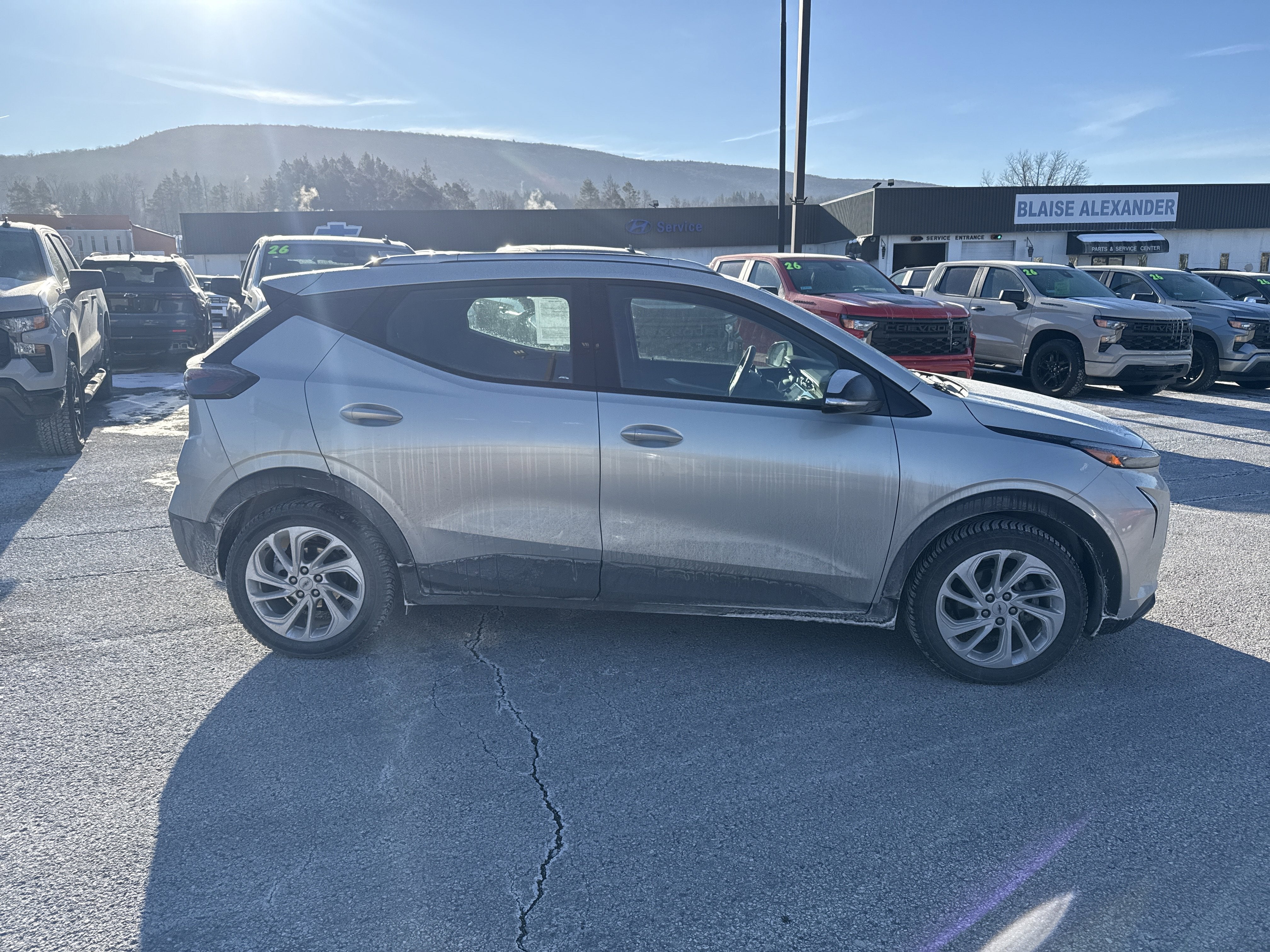 2023 Chevrolet Bolt EUV LT