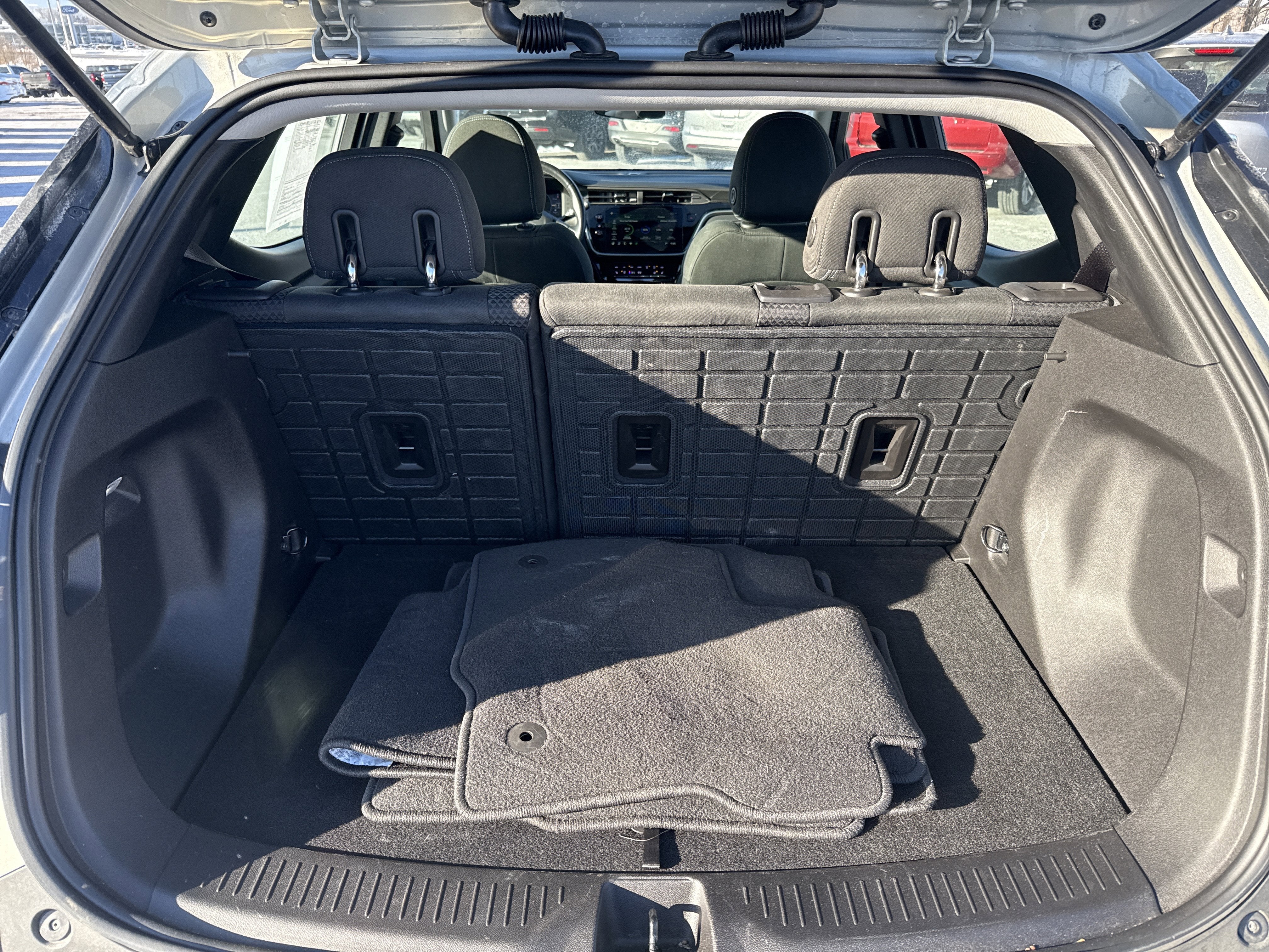 2023 Chevrolet Bolt EUV LT