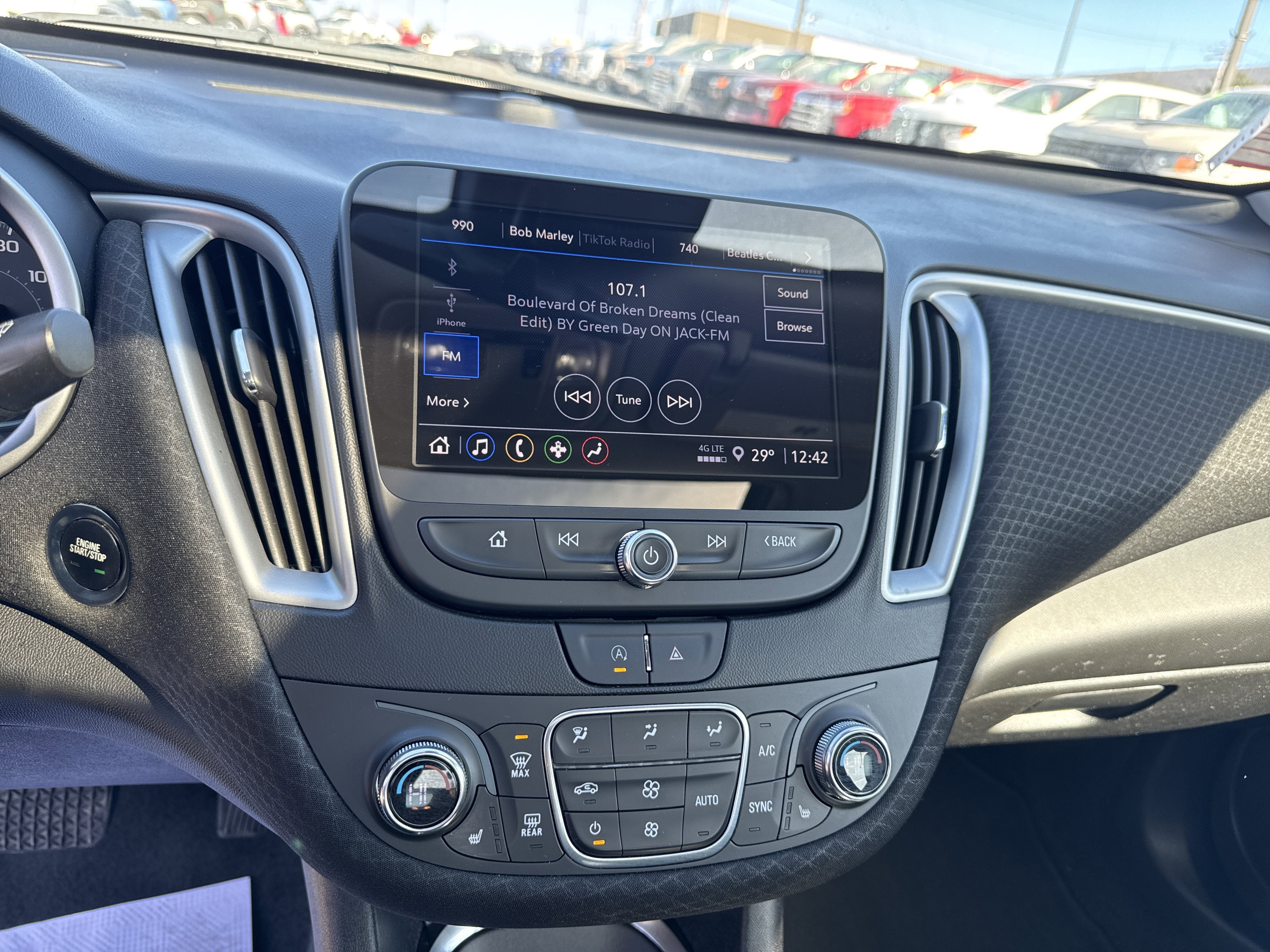 2024 Chevrolet Malibu LT