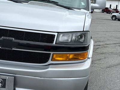 2021 Chevrolet Express Passenger LS