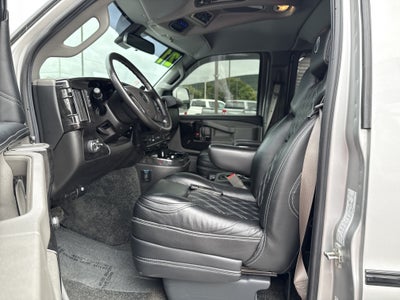 2021 Chevrolet Express Passenger LS