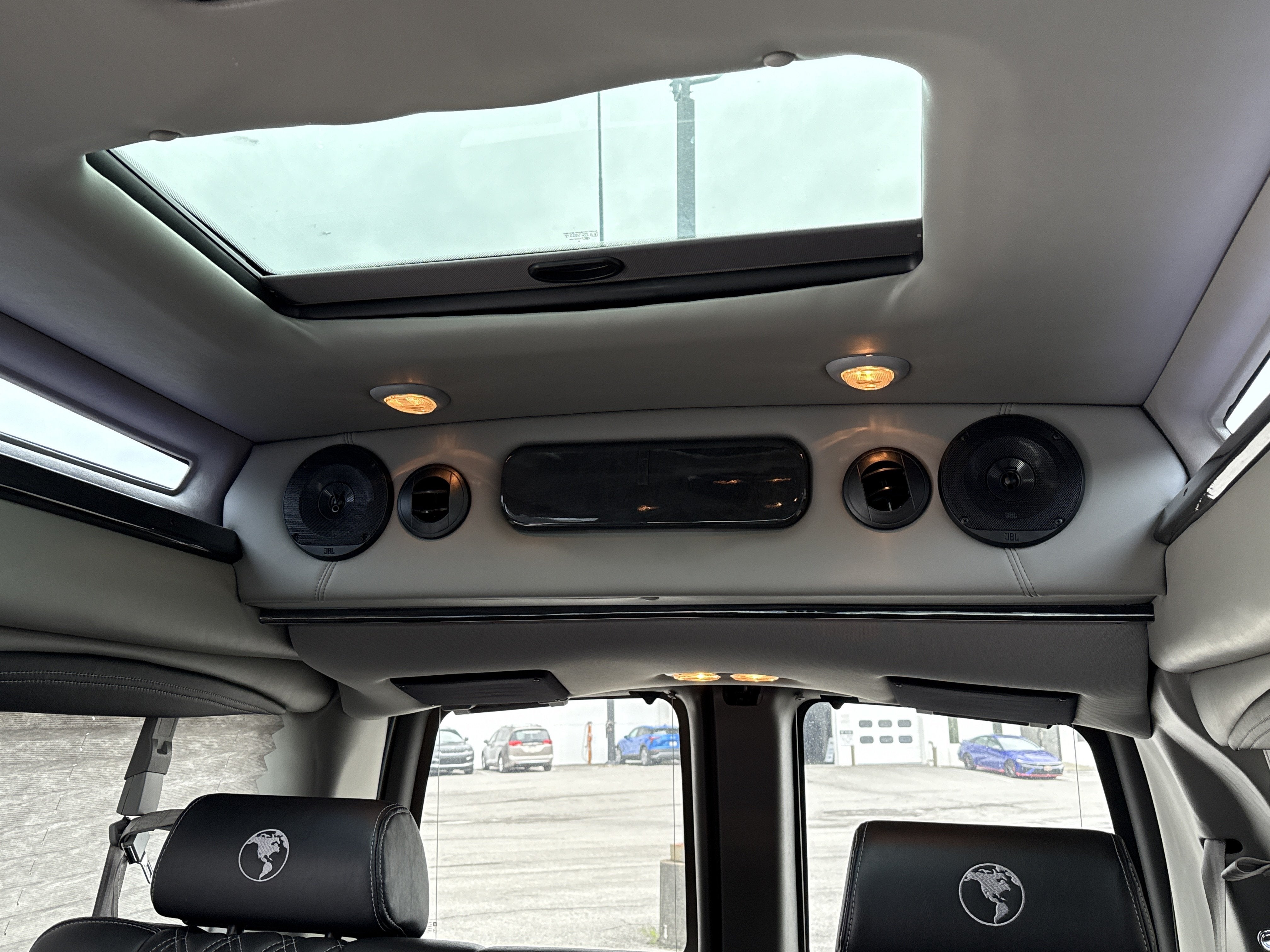 2021 Chevrolet Express Passenger LS