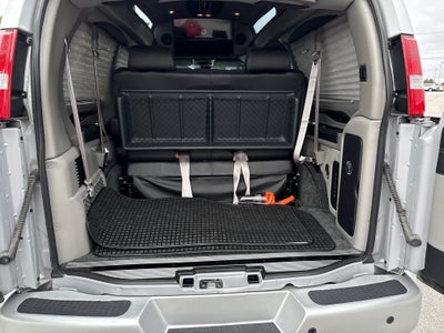 2021 Chevrolet Express Passenger LS