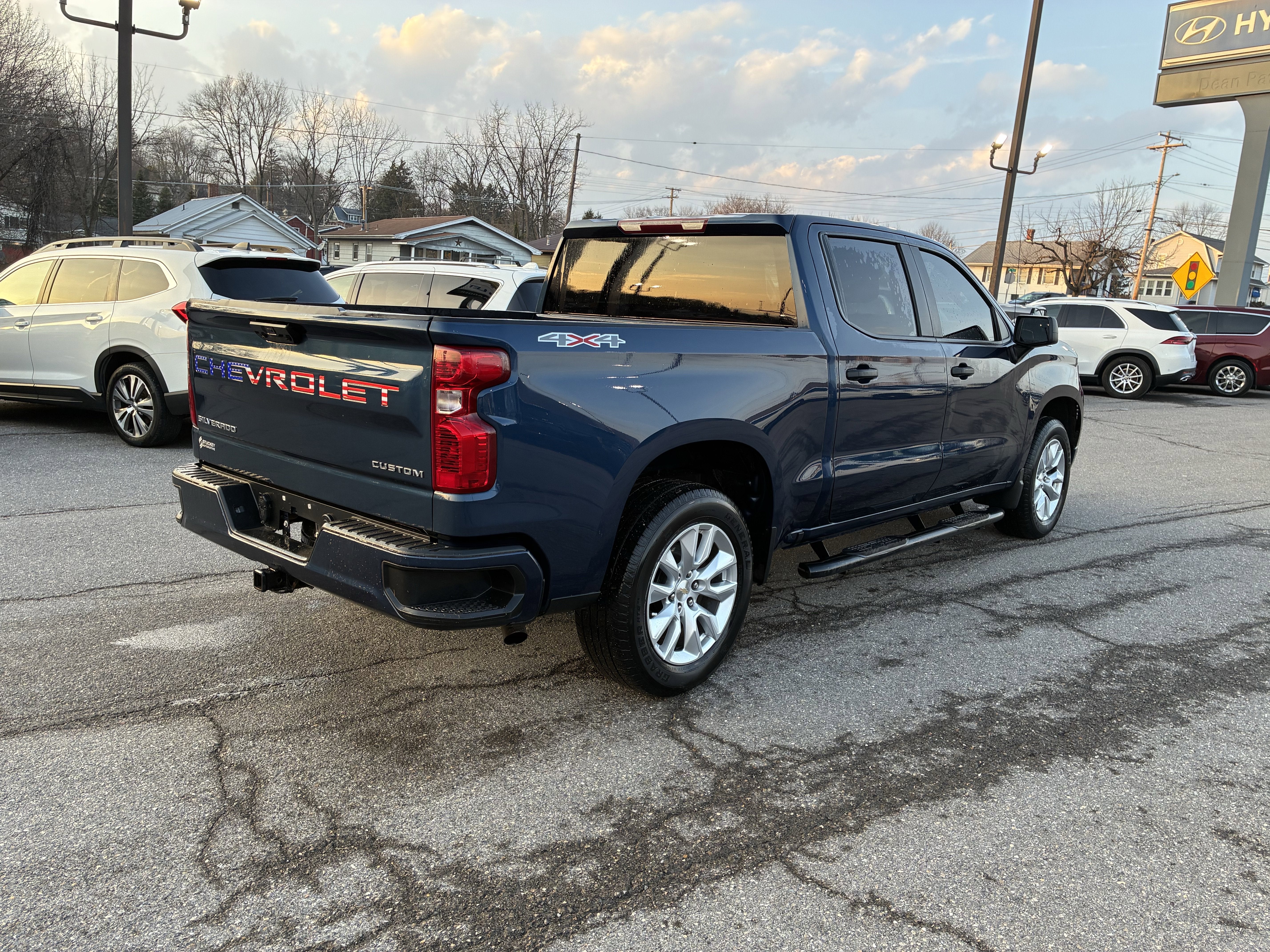 2022 Chevrolet Silverado 1500 Custom
