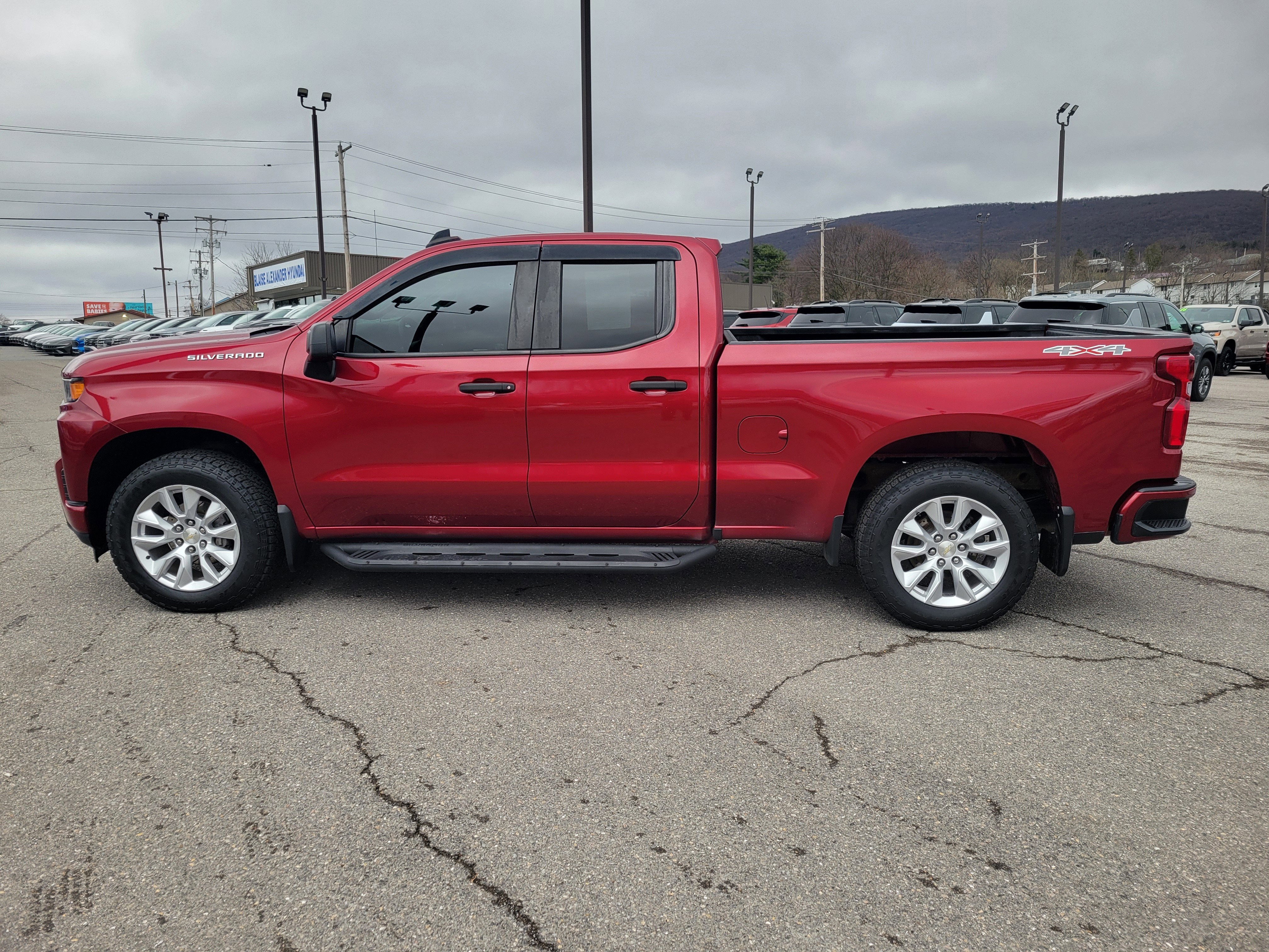 2020 Chevrolet Silverado 1500 Custom