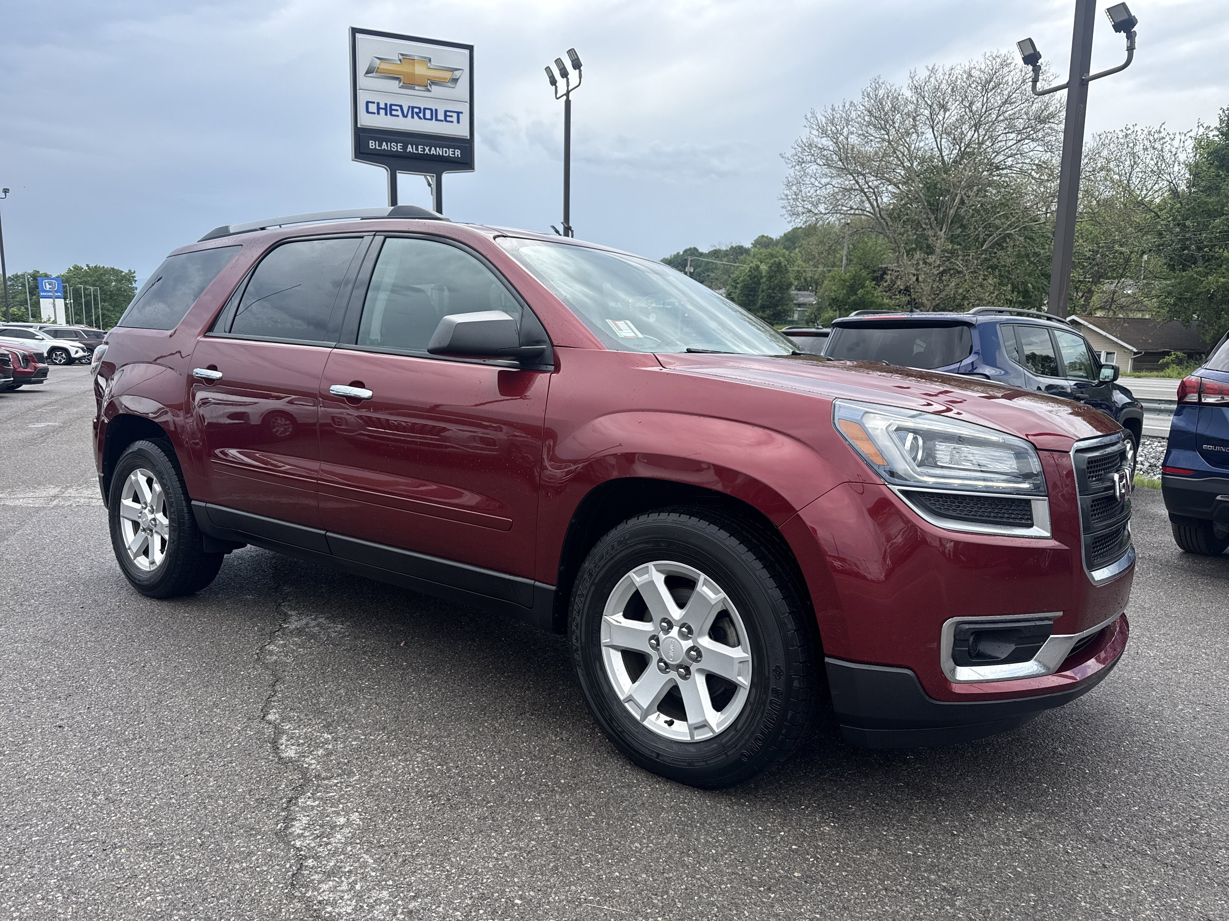 2016 GMC Acadia SLE