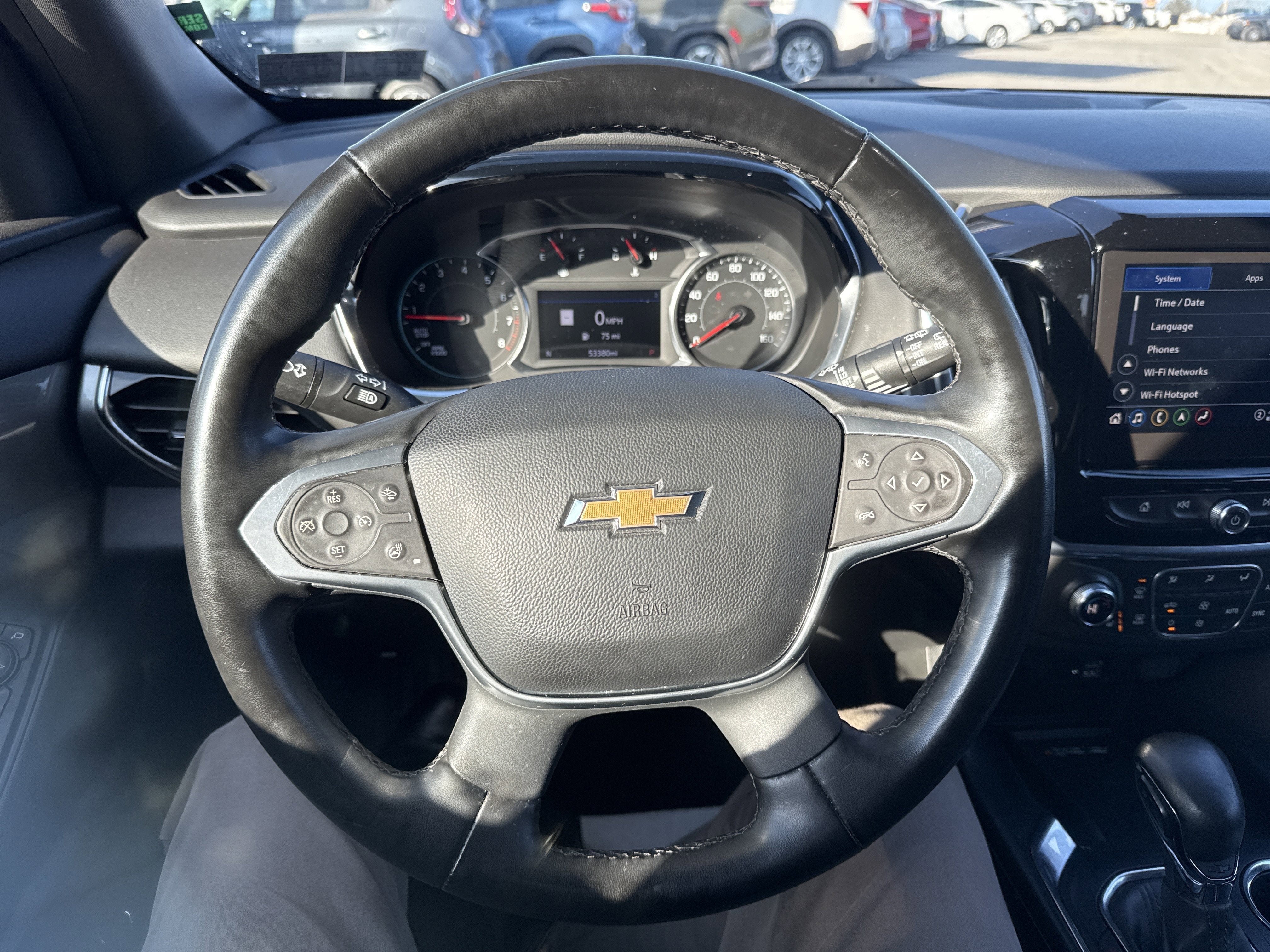 2023 Chevrolet Traverse LT Leather