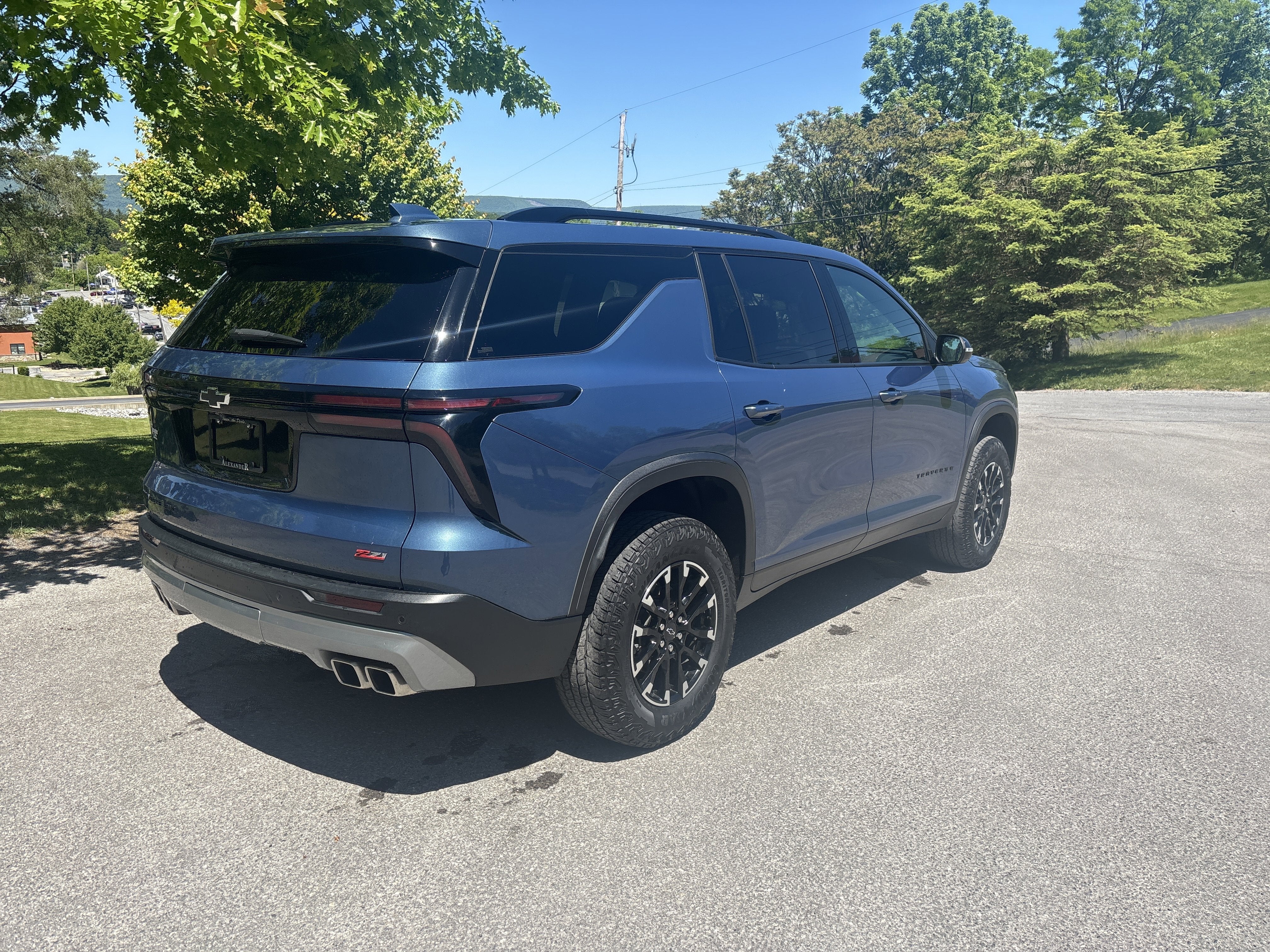 2025 Chevrolet Traverse AWD Z71