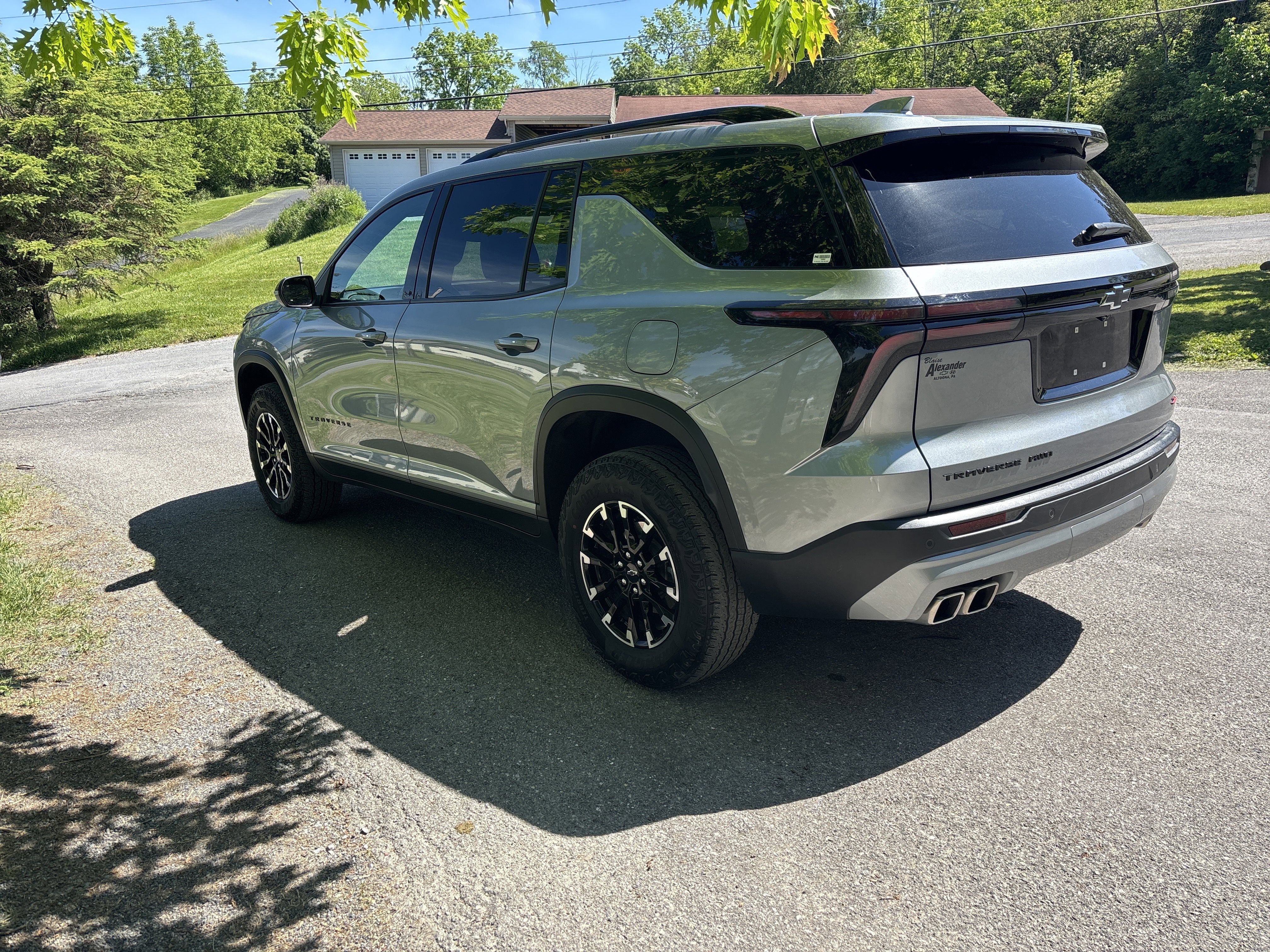 2025 Chevrolet Traverse AWD Z71