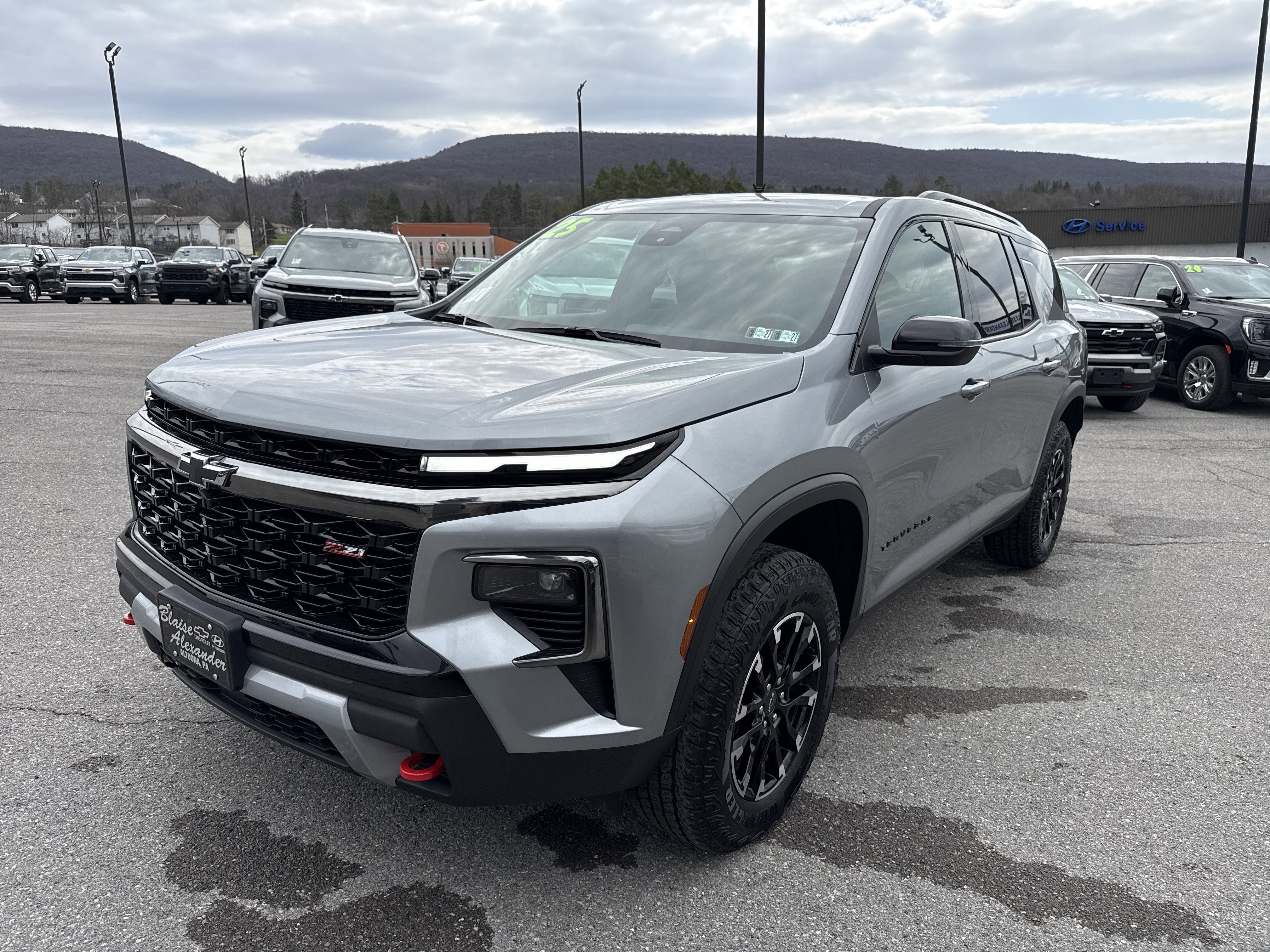 2025 Chevrolet Traverse AWD Z71