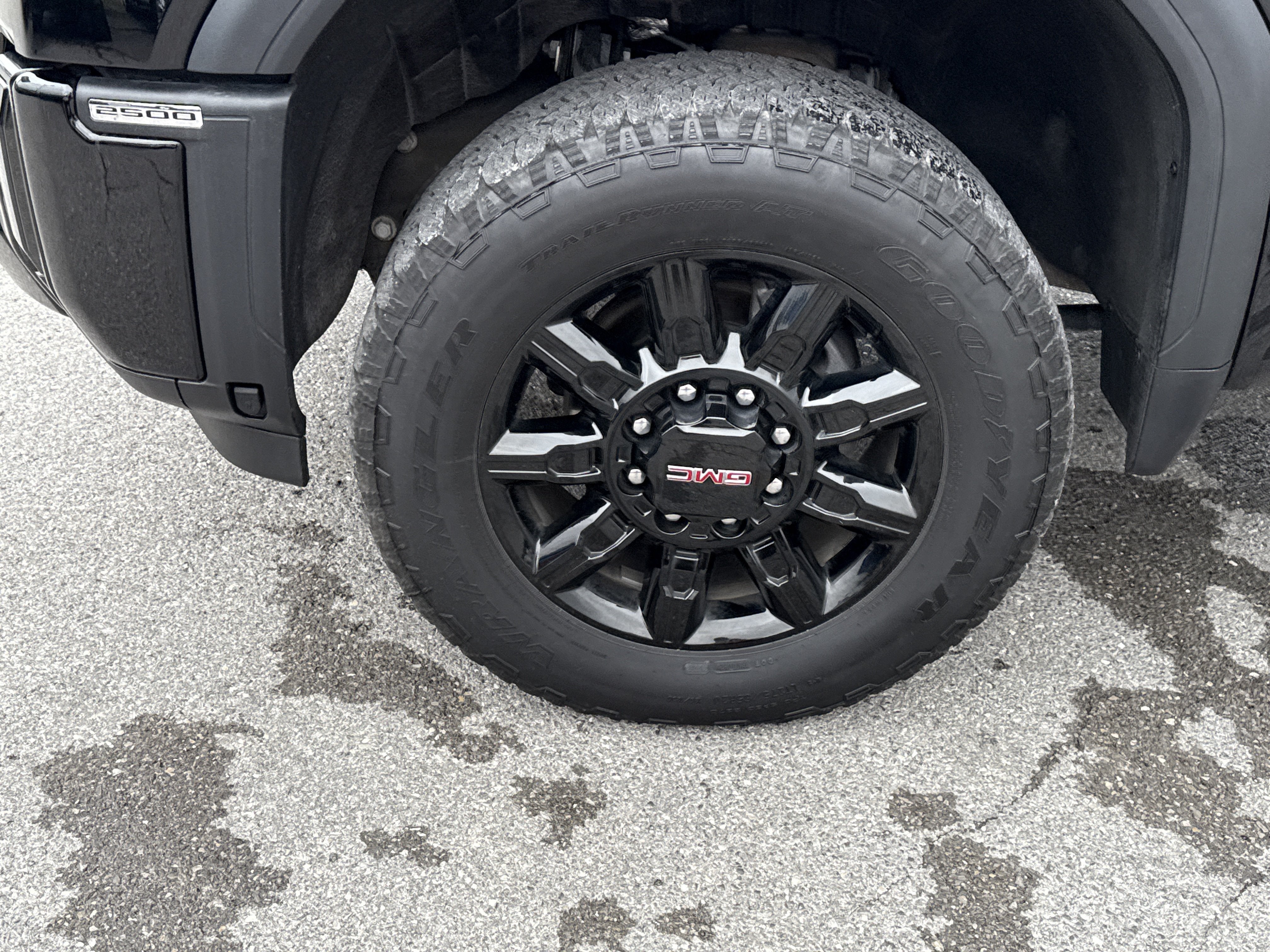 2025 GMC Sierra 2500HD AT4