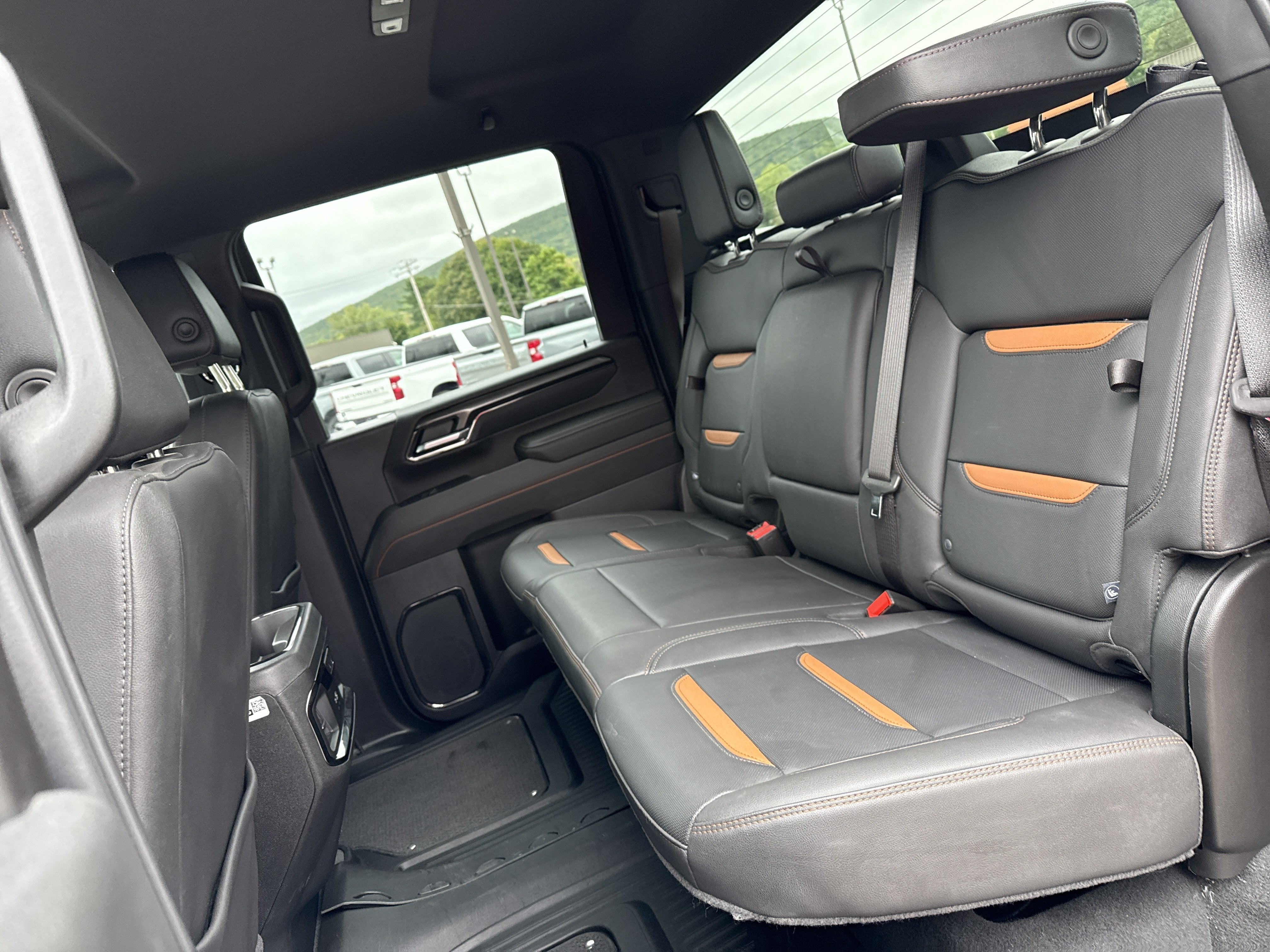 2025 GMC Sierra 2500HD AT4