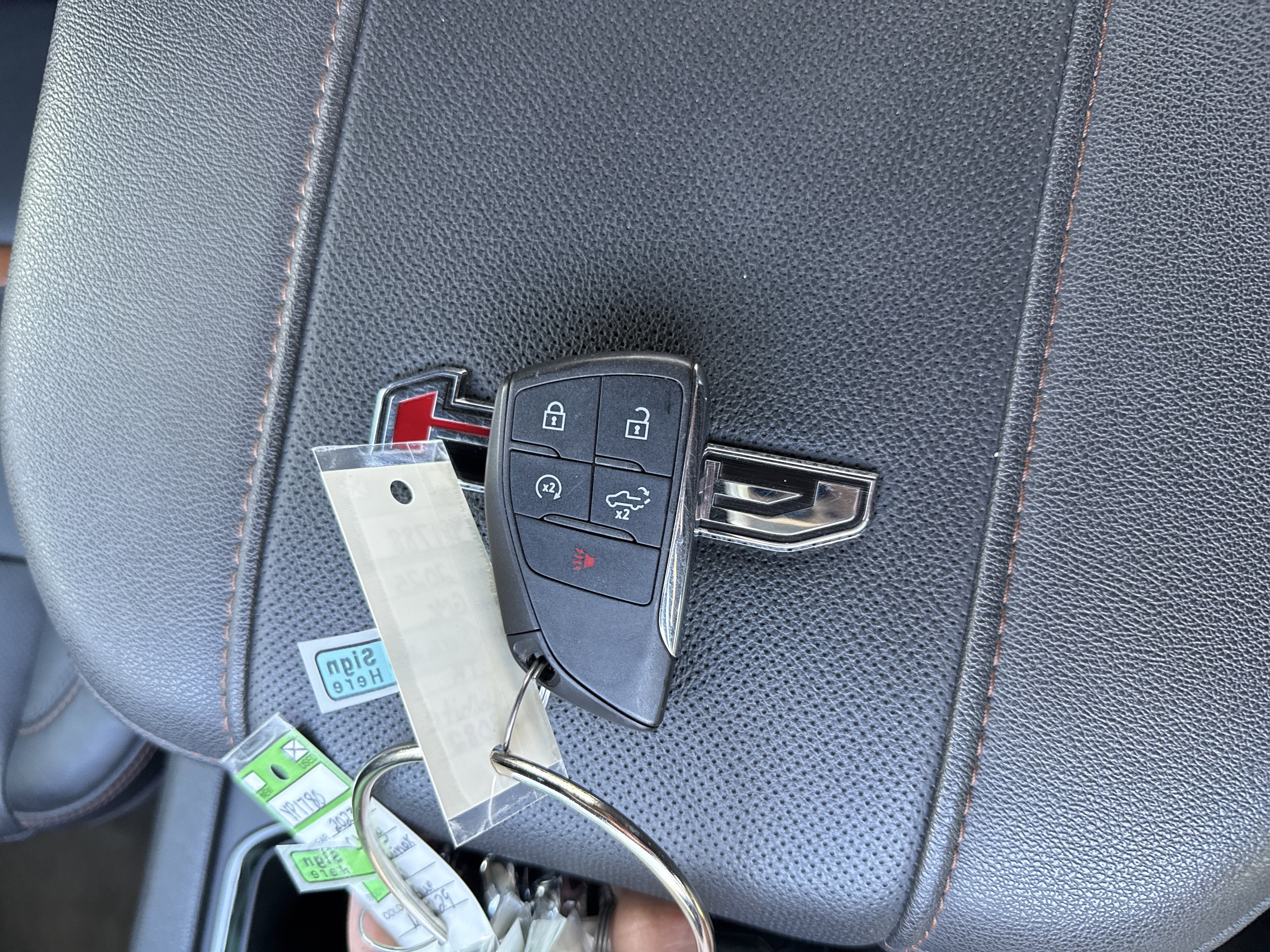 2025 GMC Sierra 2500HD AT4