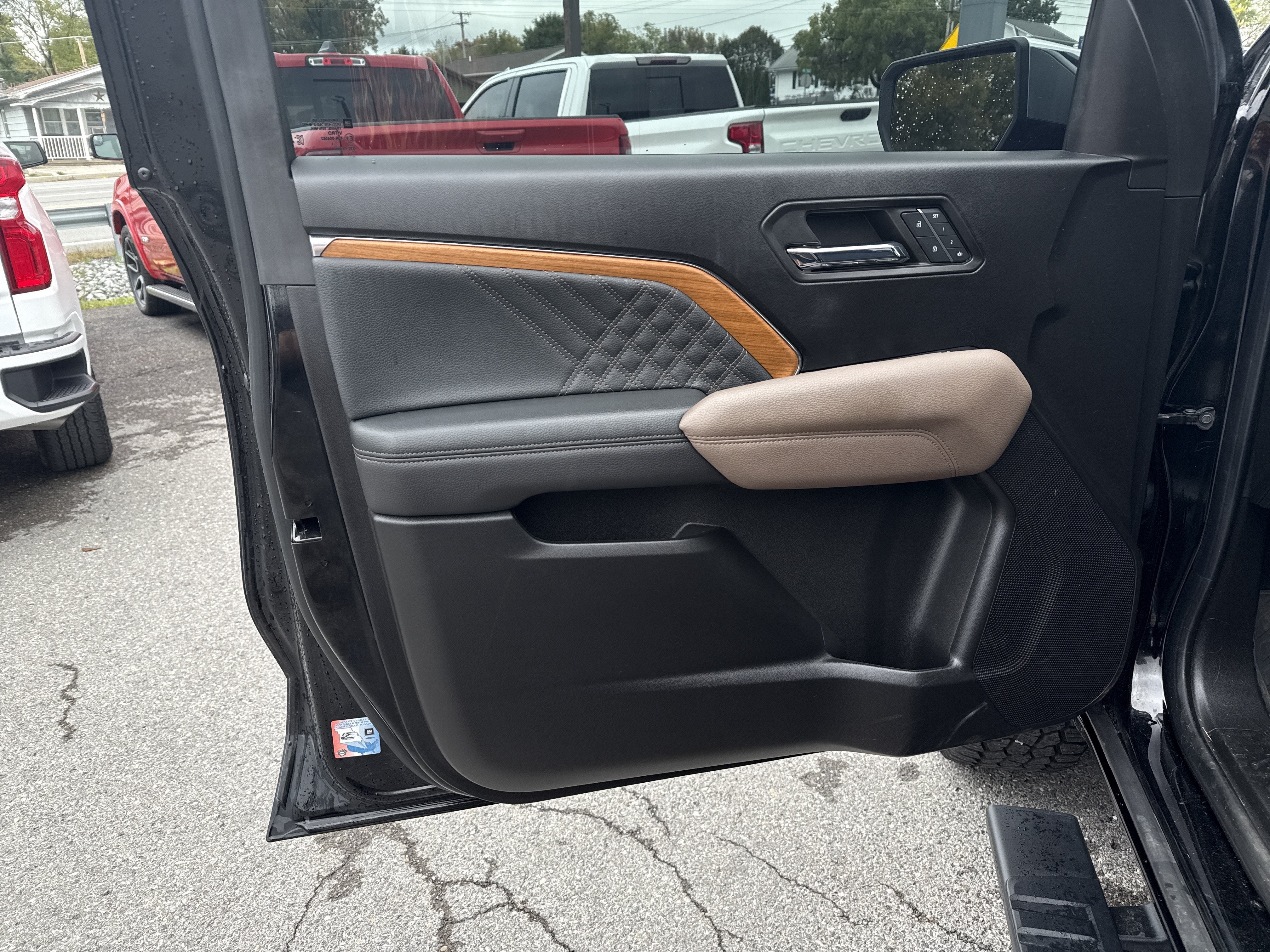 2024 GMC Canyon 4WD Denali