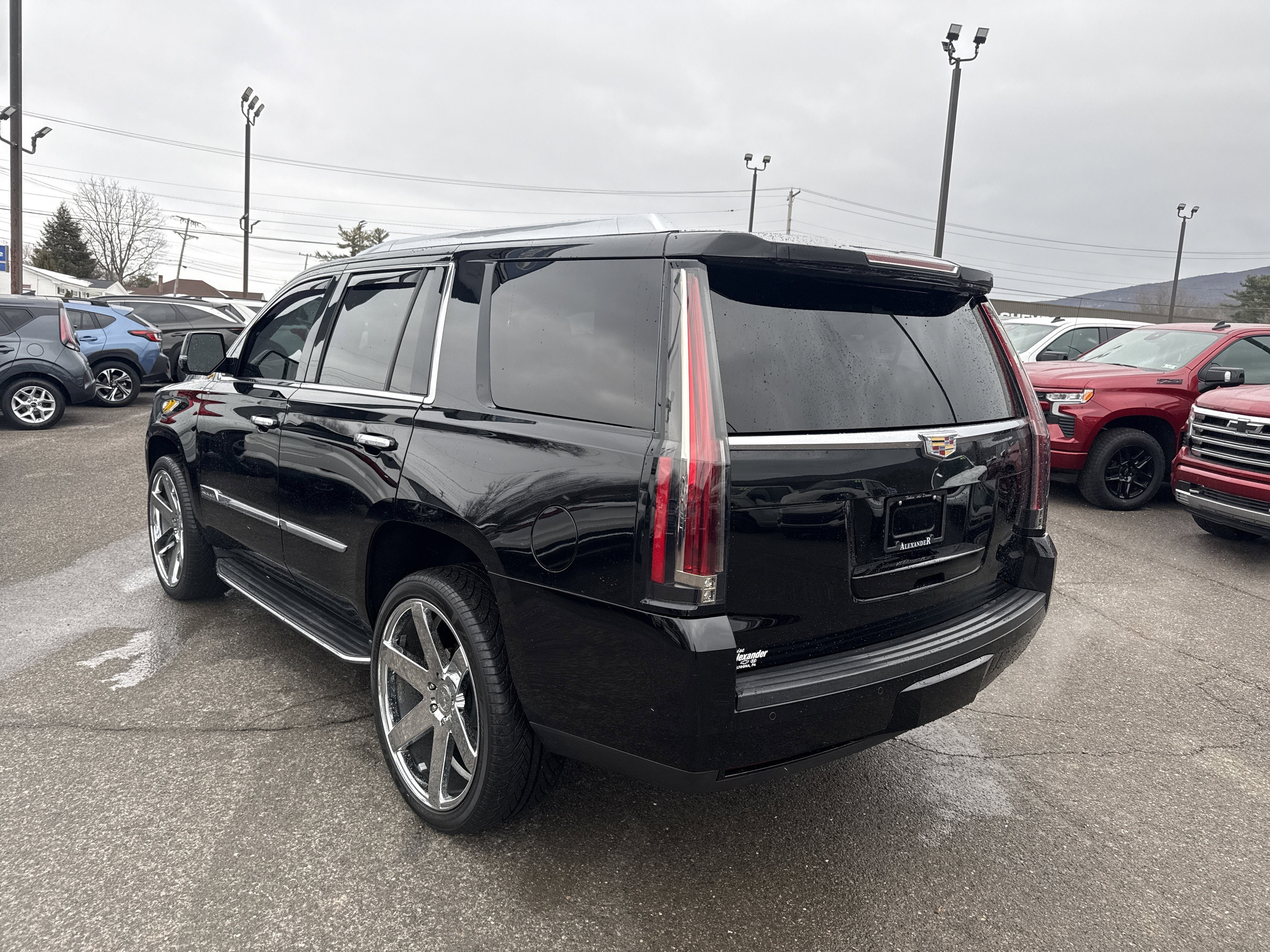 2016 Cadillac Escalade Luxury Collection