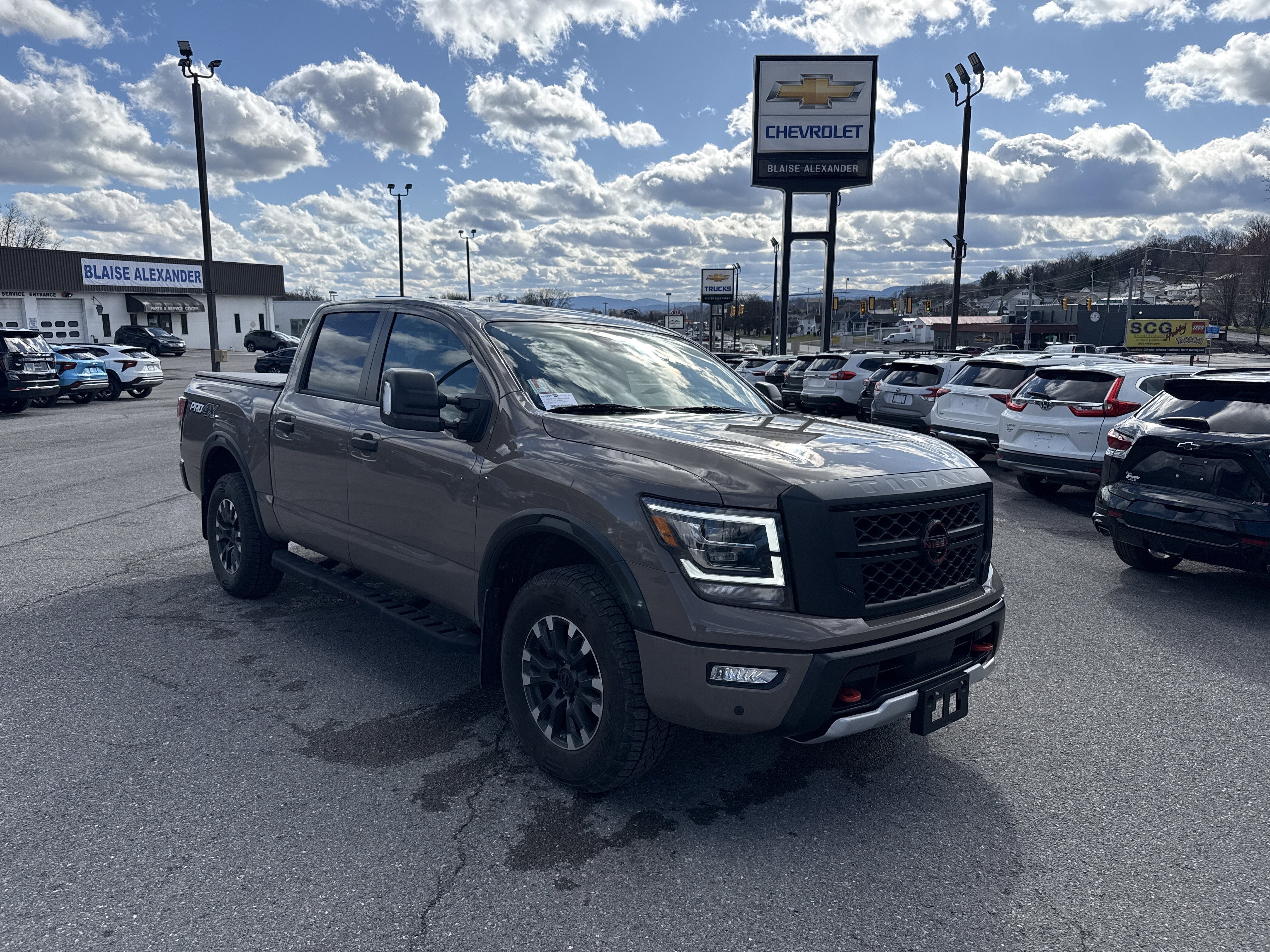 2024 Nissan Titan PRO-4X