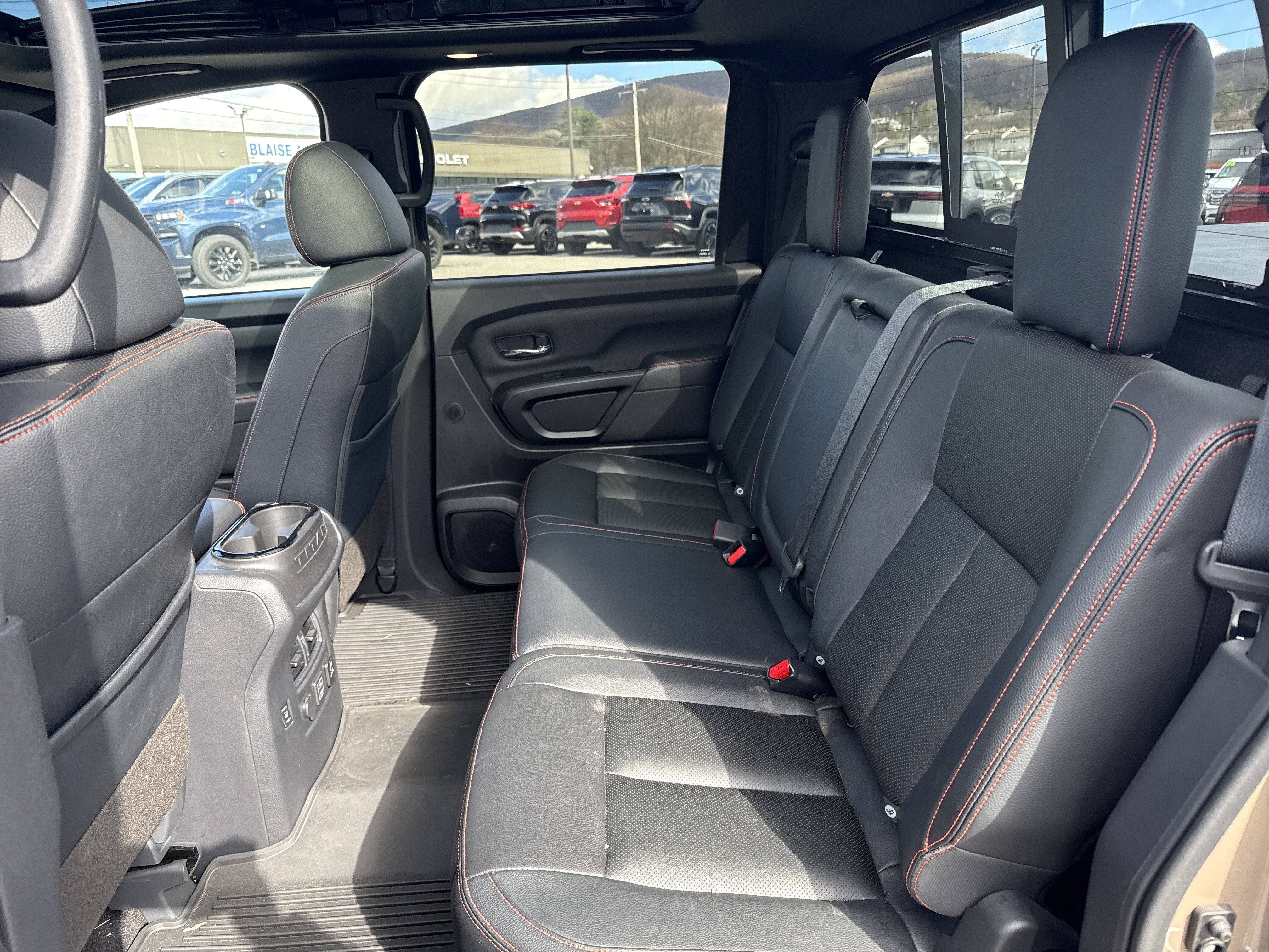 2024 Nissan Titan PRO-4X