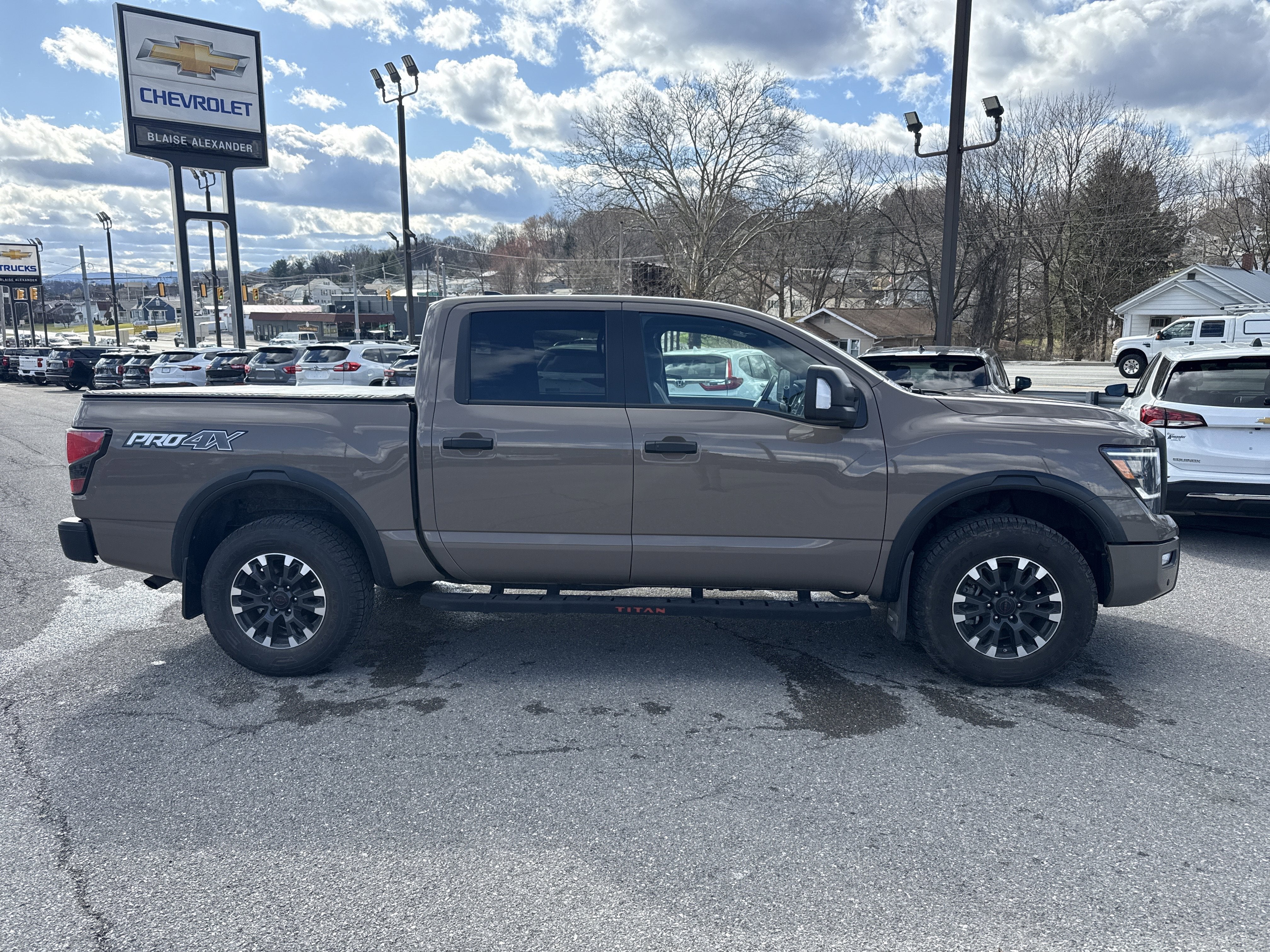 2024 Nissan Titan PRO-4X