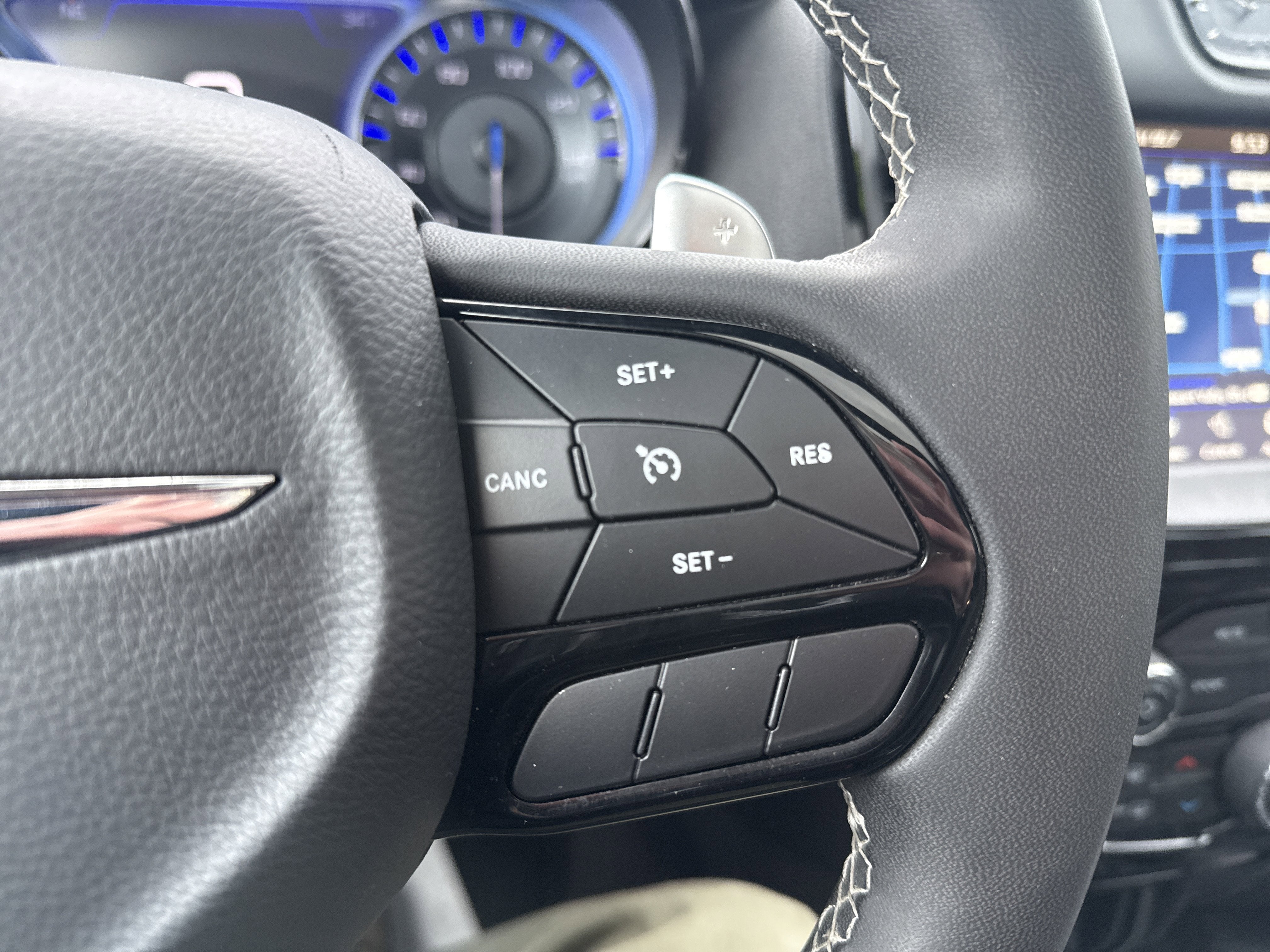 2023 Chrysler 300 300S