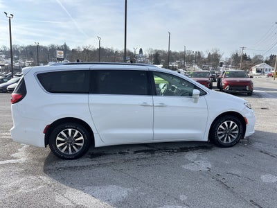 2021 Chrysler Pacifica Hybrid Touring L