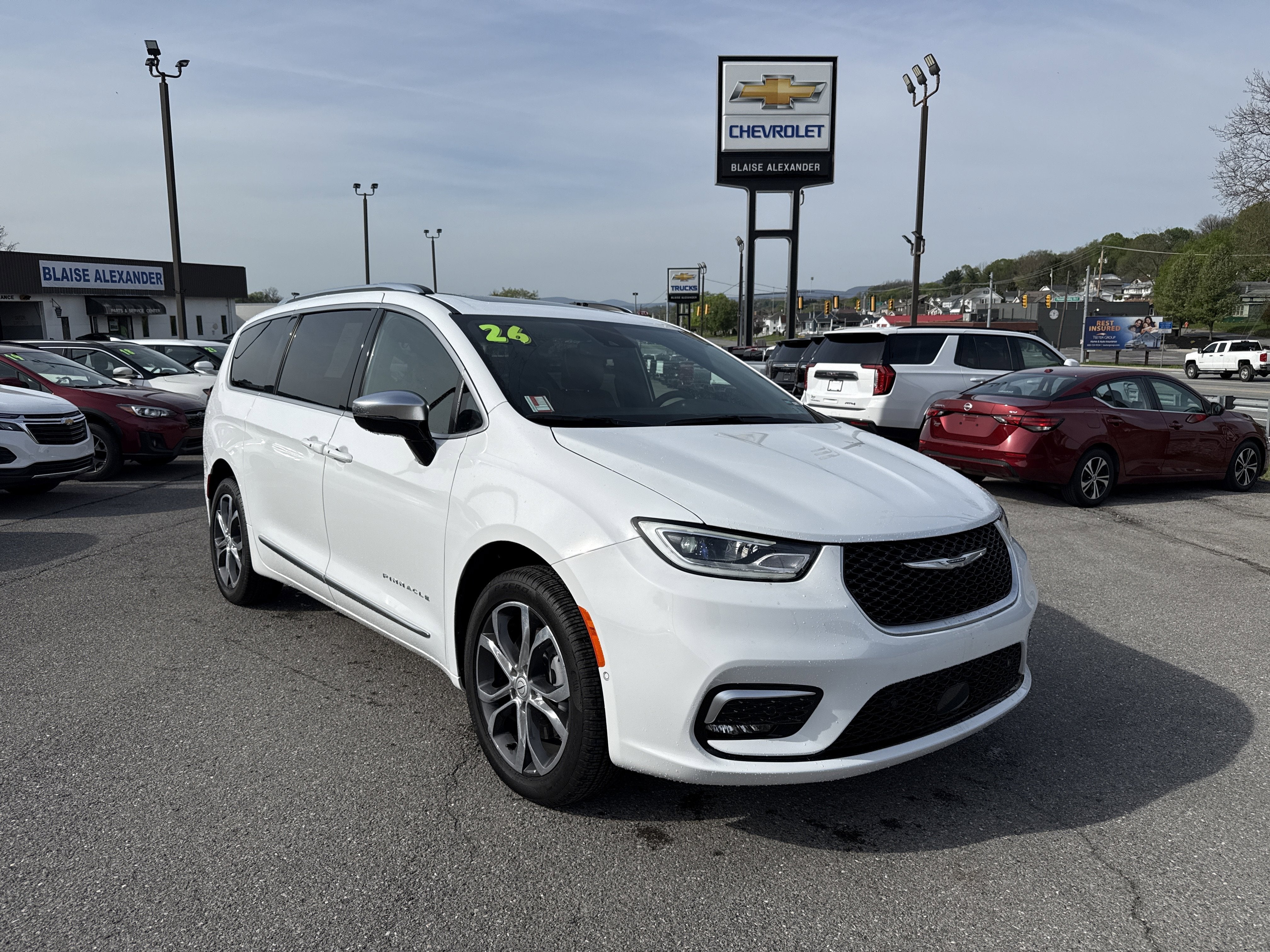 2026 Chrysler Pacifica Pinnacle