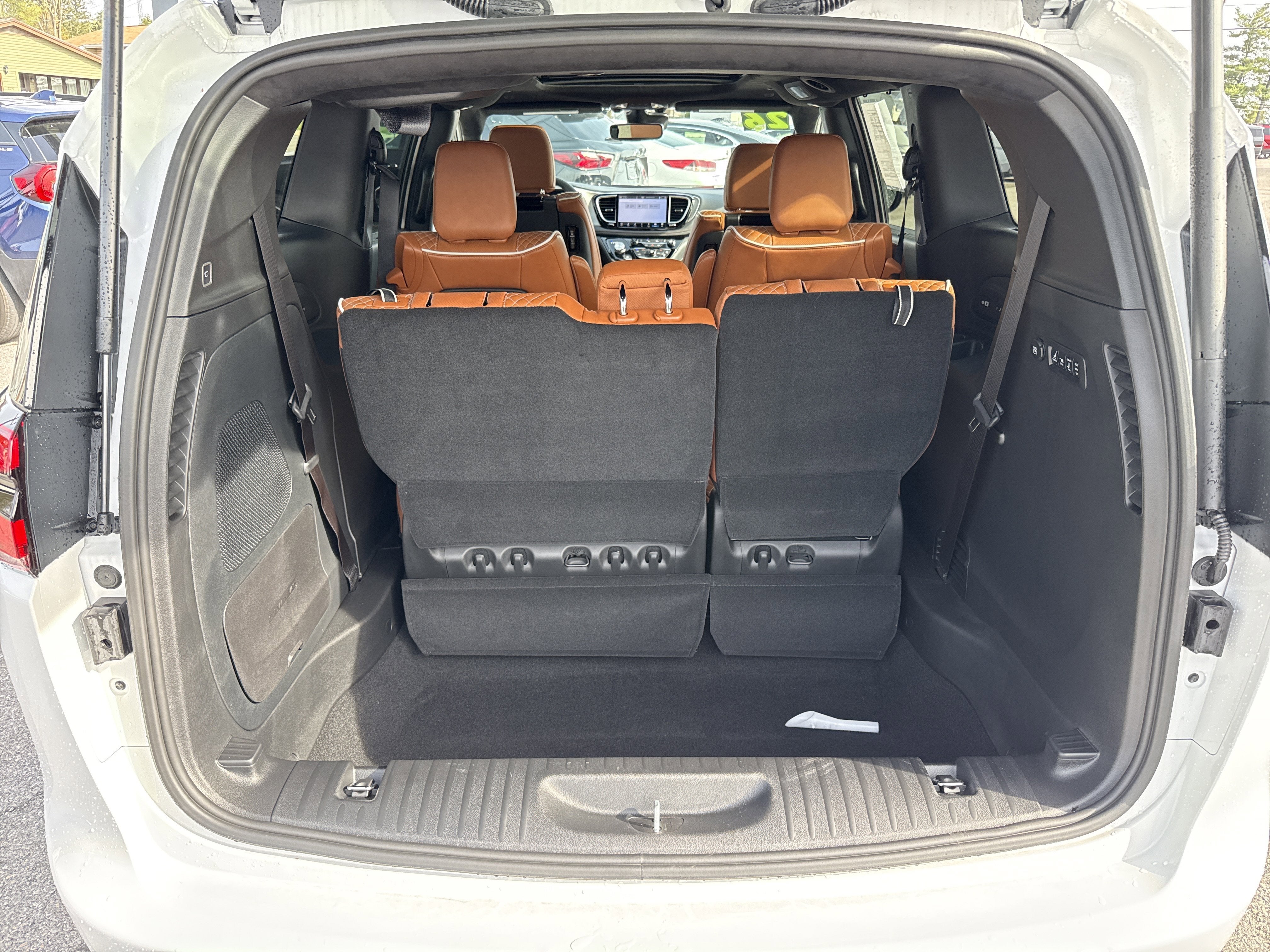 2026 Chrysler Pacifica Pinnacle