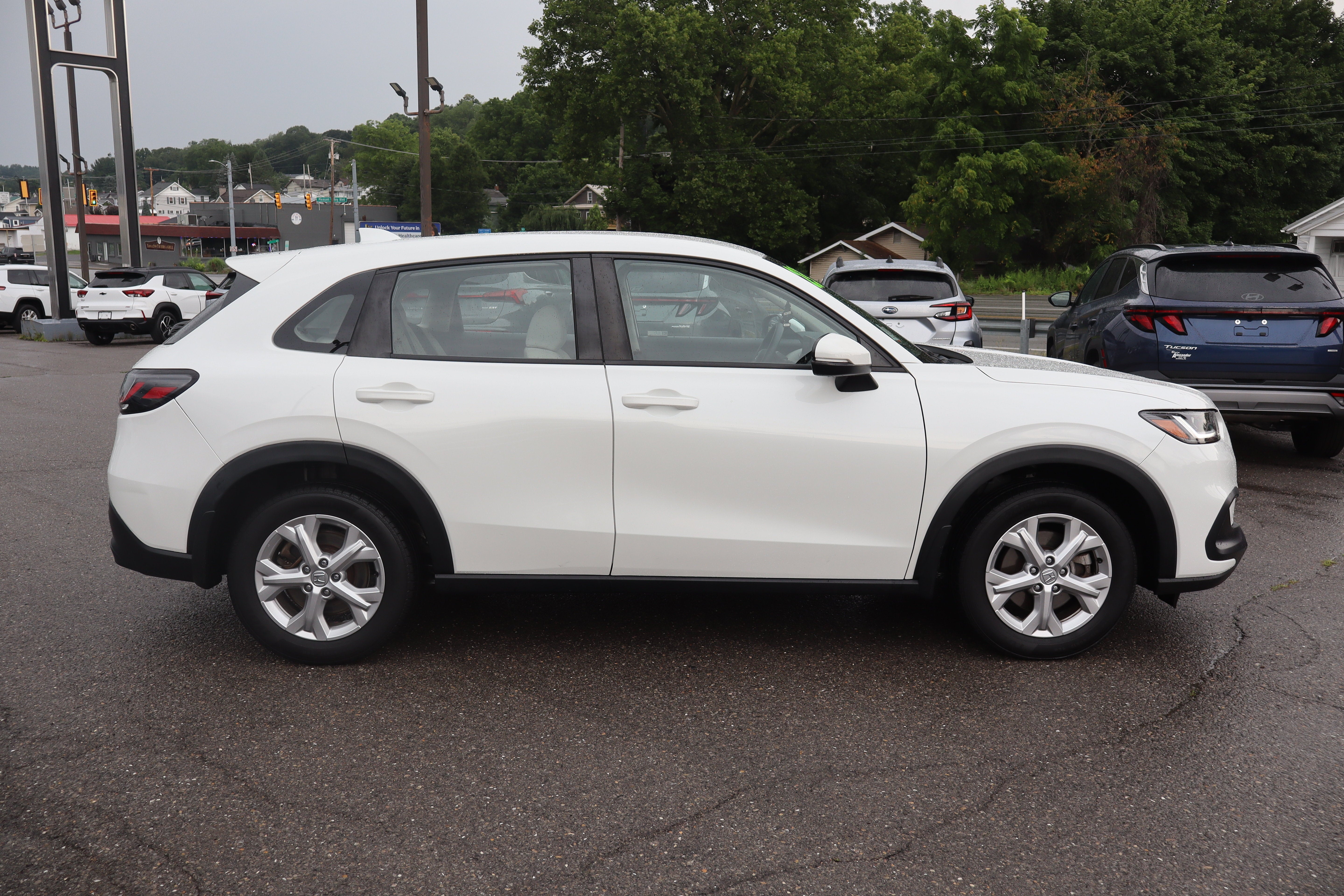 2023 Honda HR-V LX