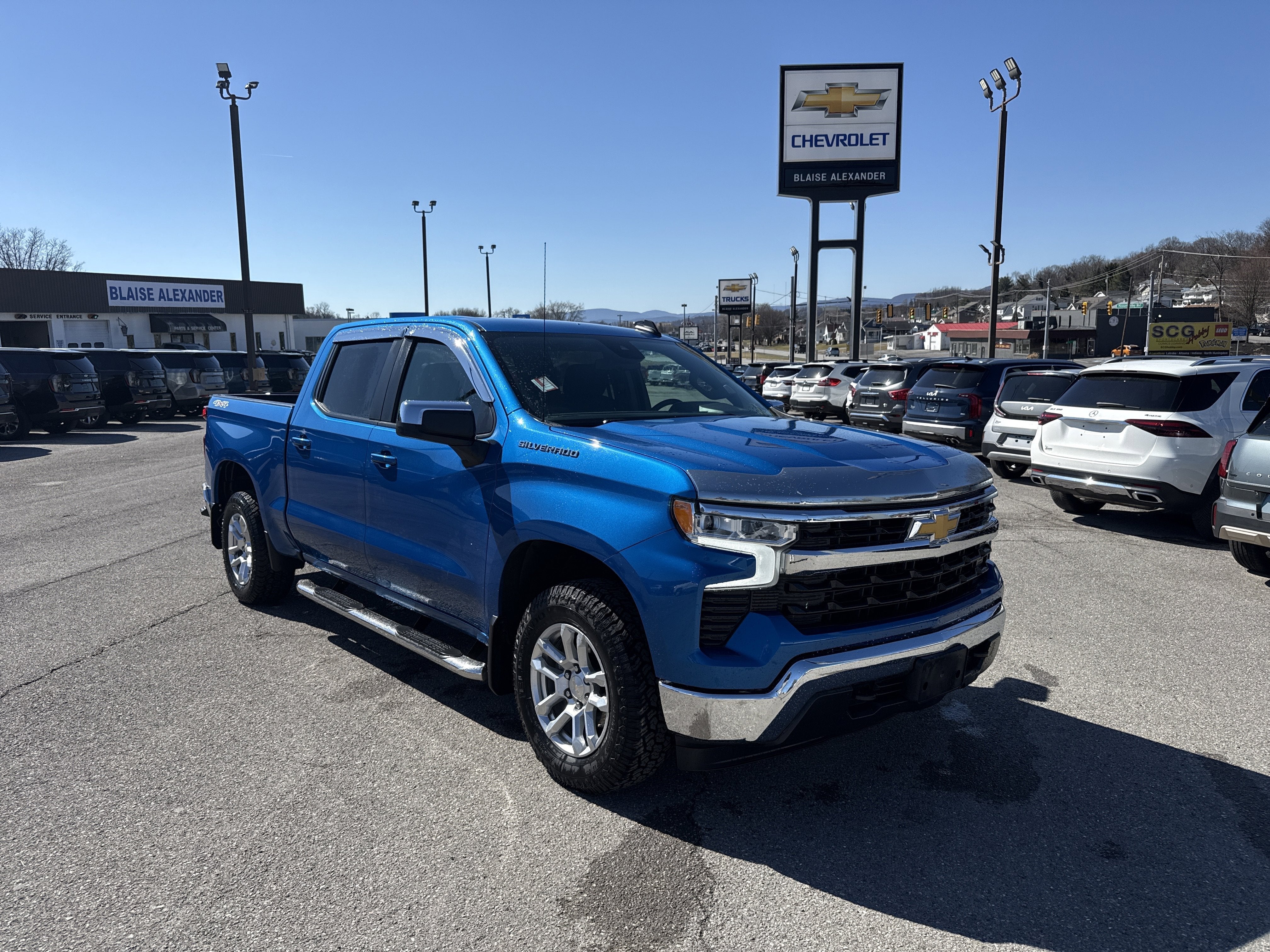 2023 Chevrolet Silverado 1500 LT