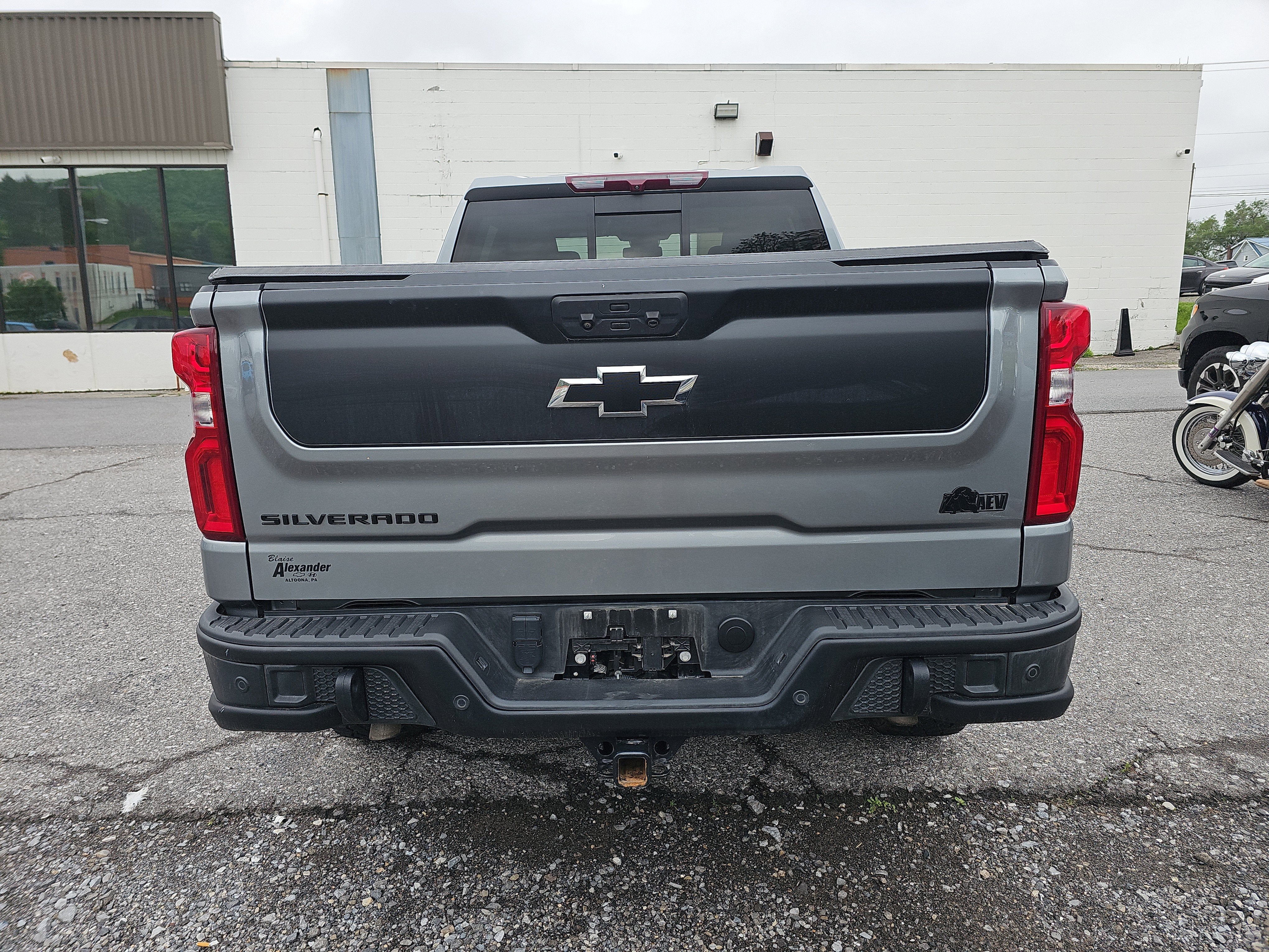 2023 Chevrolet Silverado 1500 ZR2