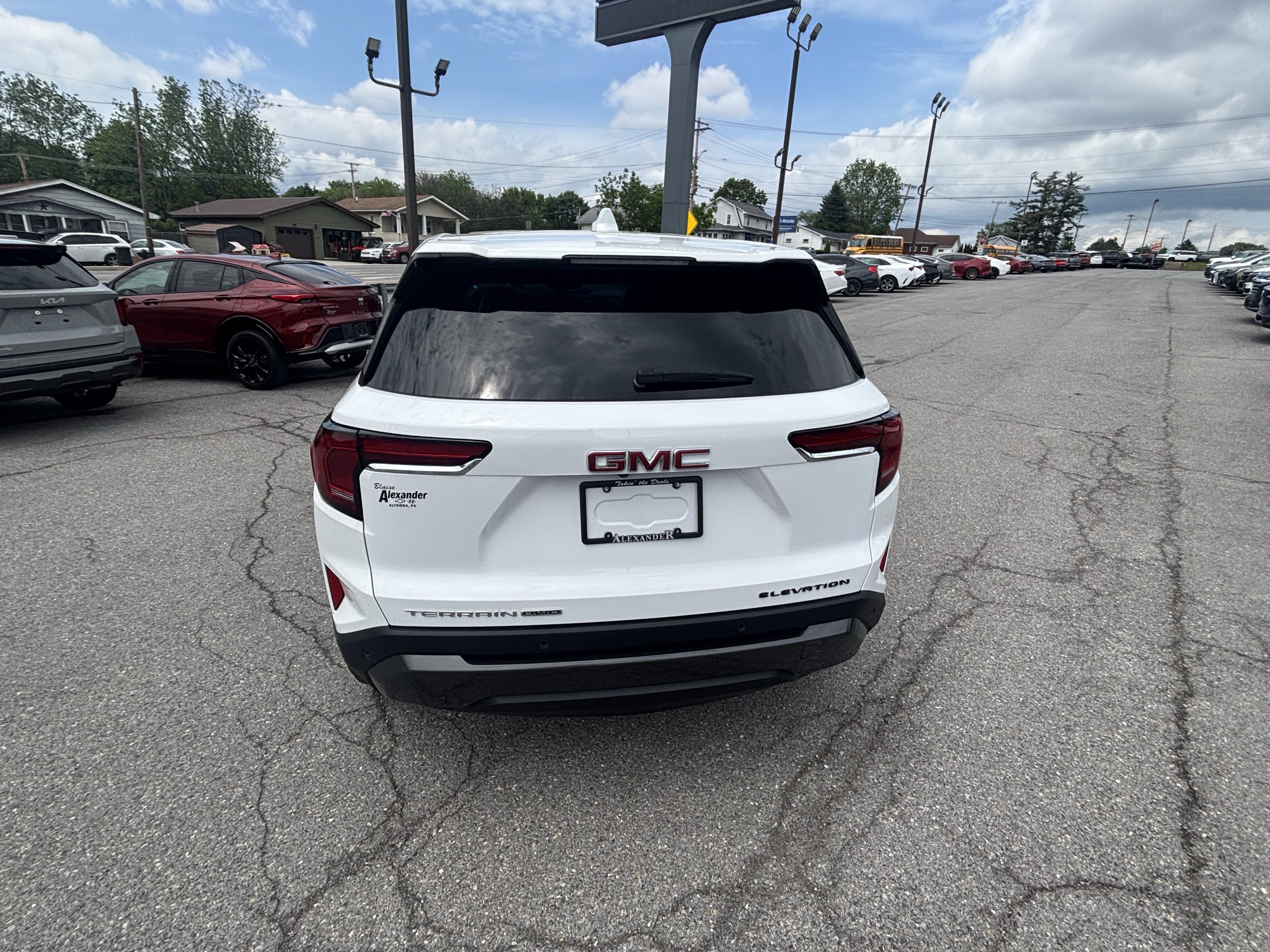 2025 GMC Terrain AWD Elevation