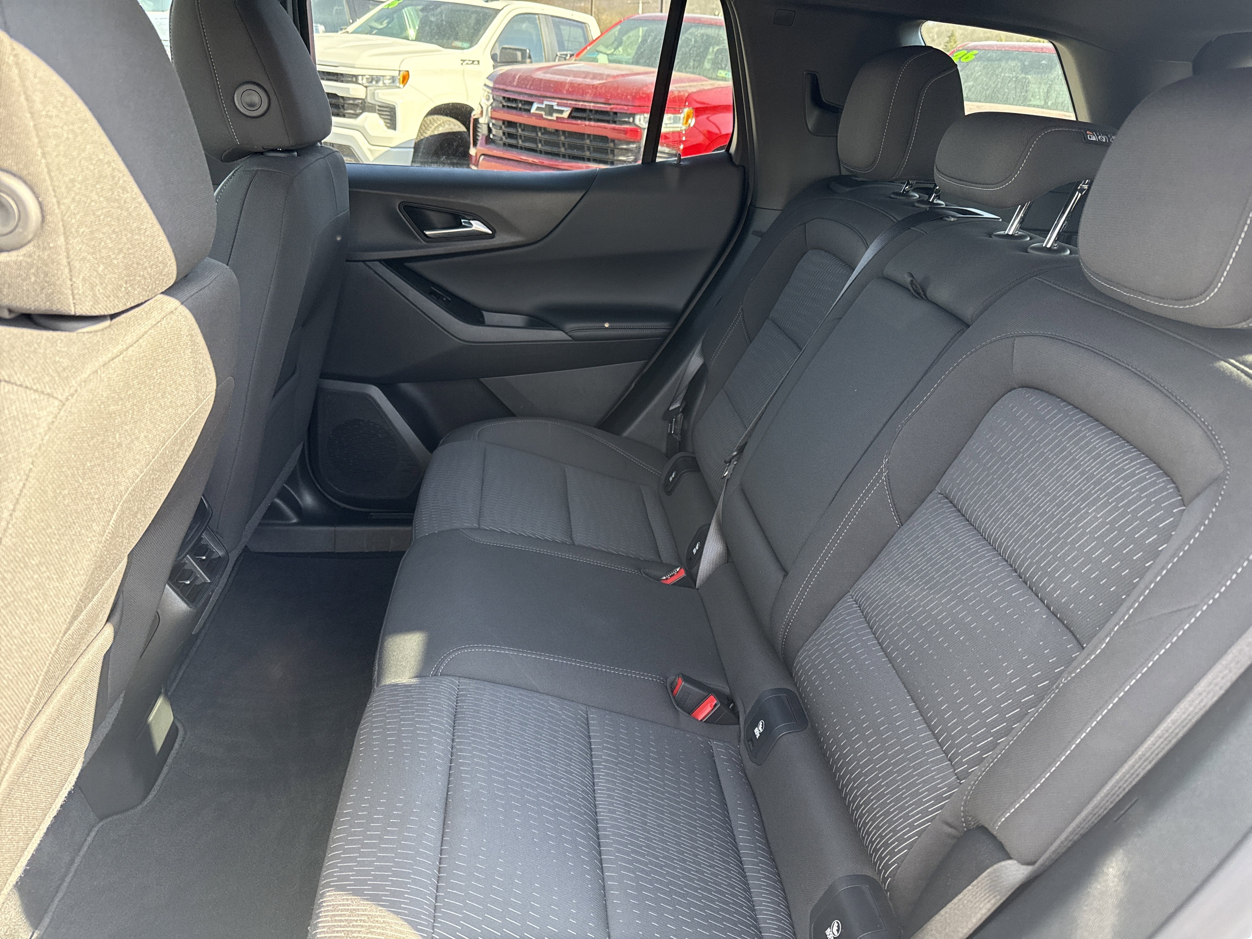 2025 Chevrolet Equinox AWD LT