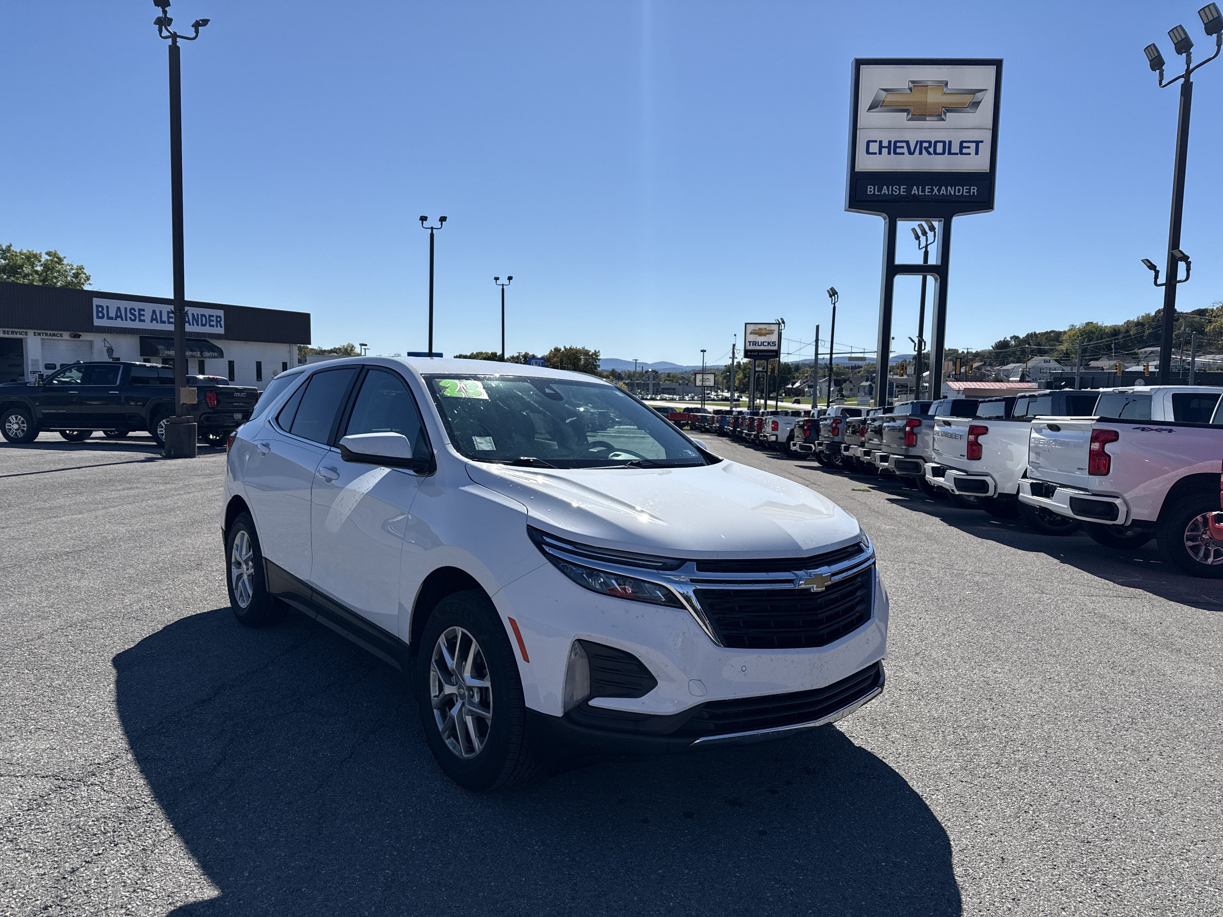 2023 Chevrolet Equinox LT