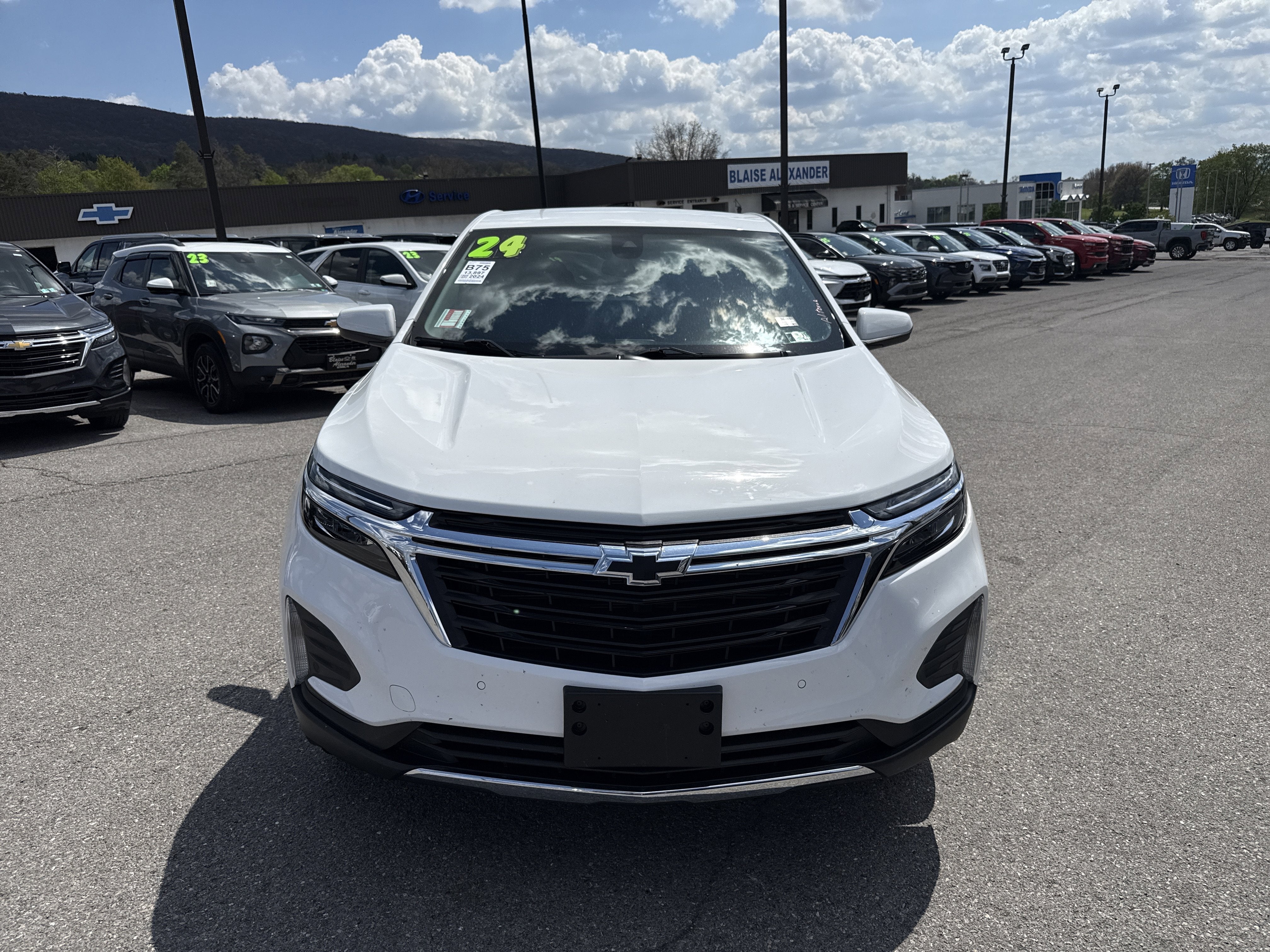 2024 Chevrolet Equinox LT