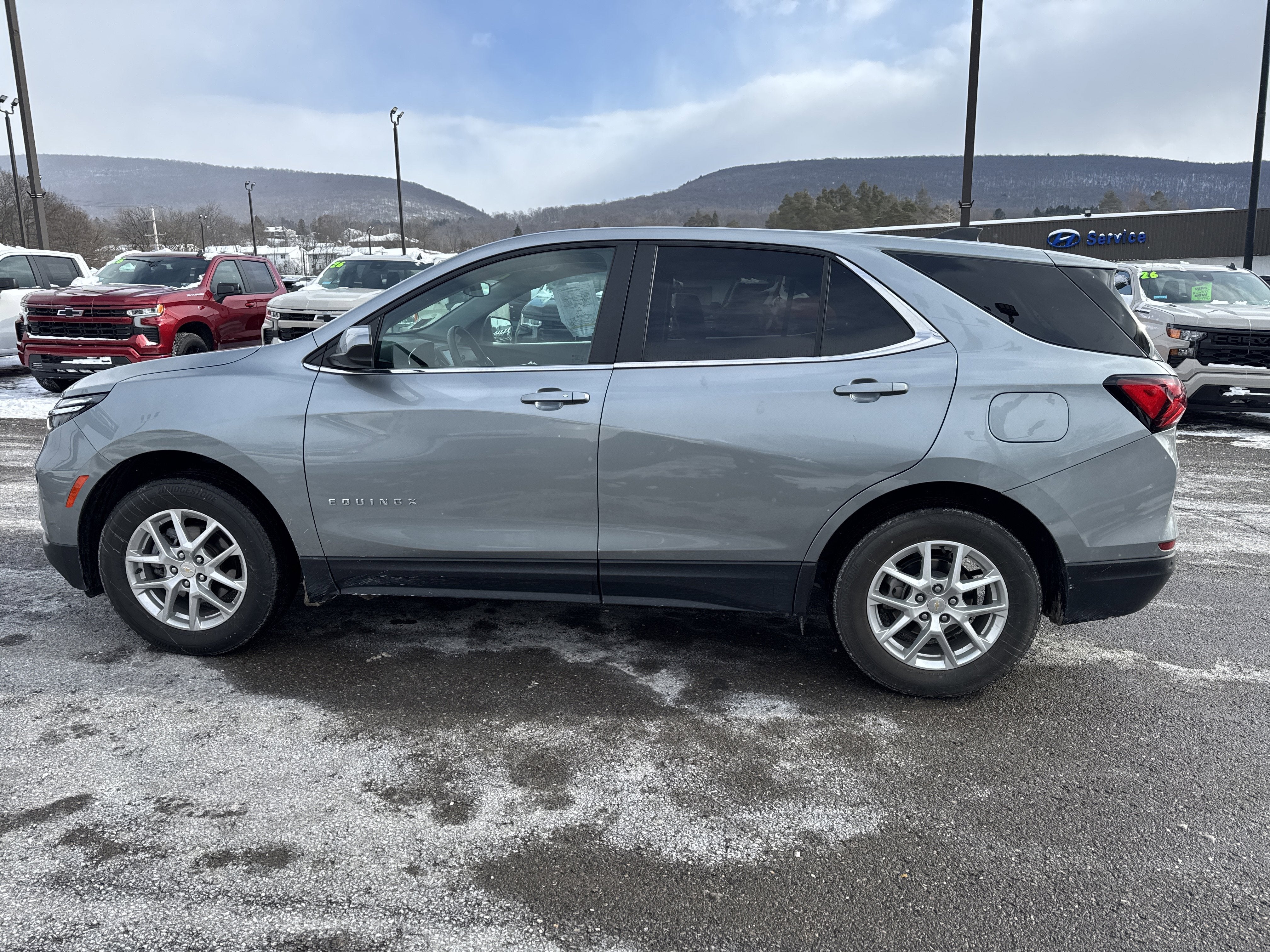 2024 Chevrolet Equinox LT