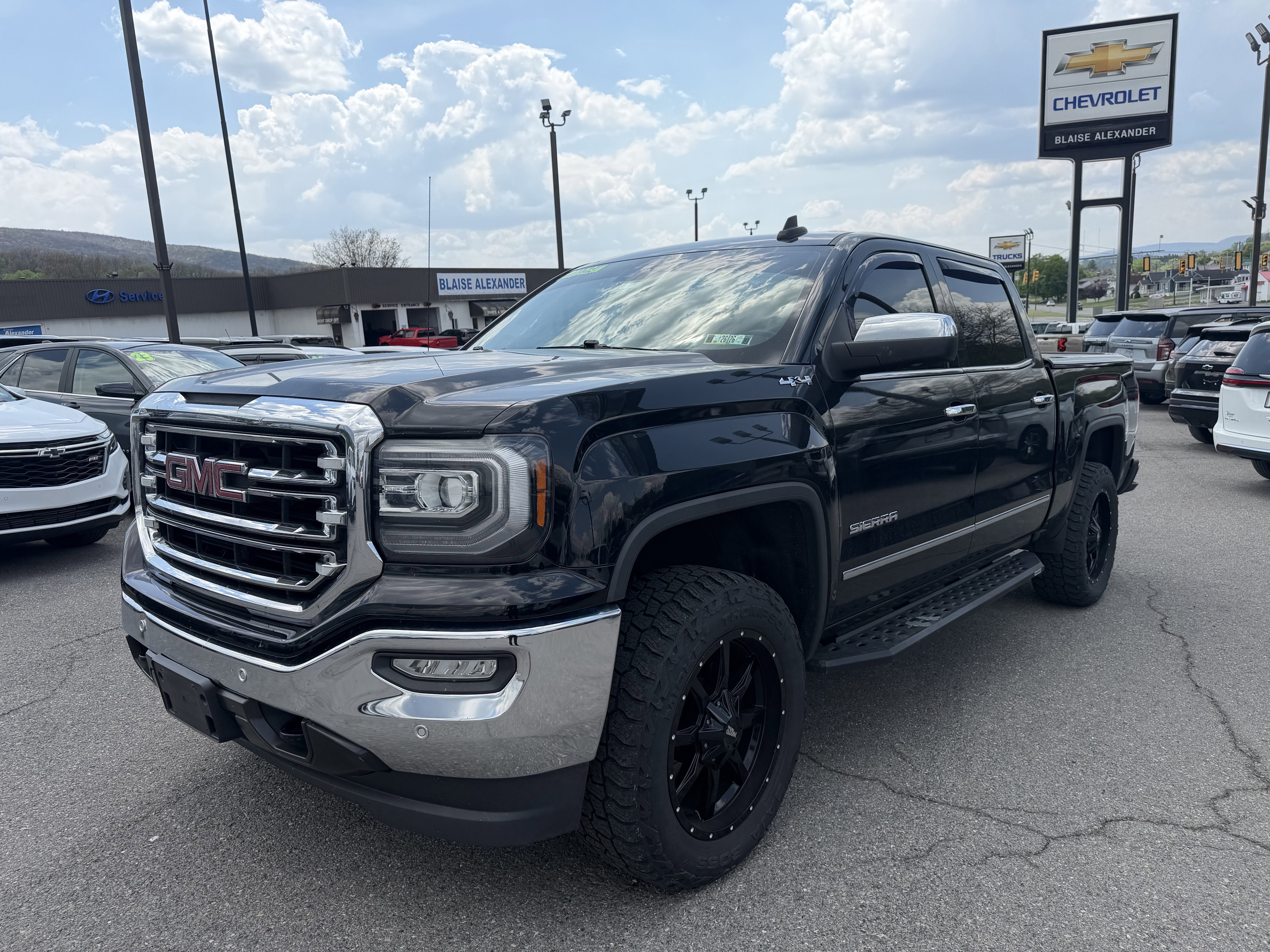 2018 GMC Sierra 1500 SLT