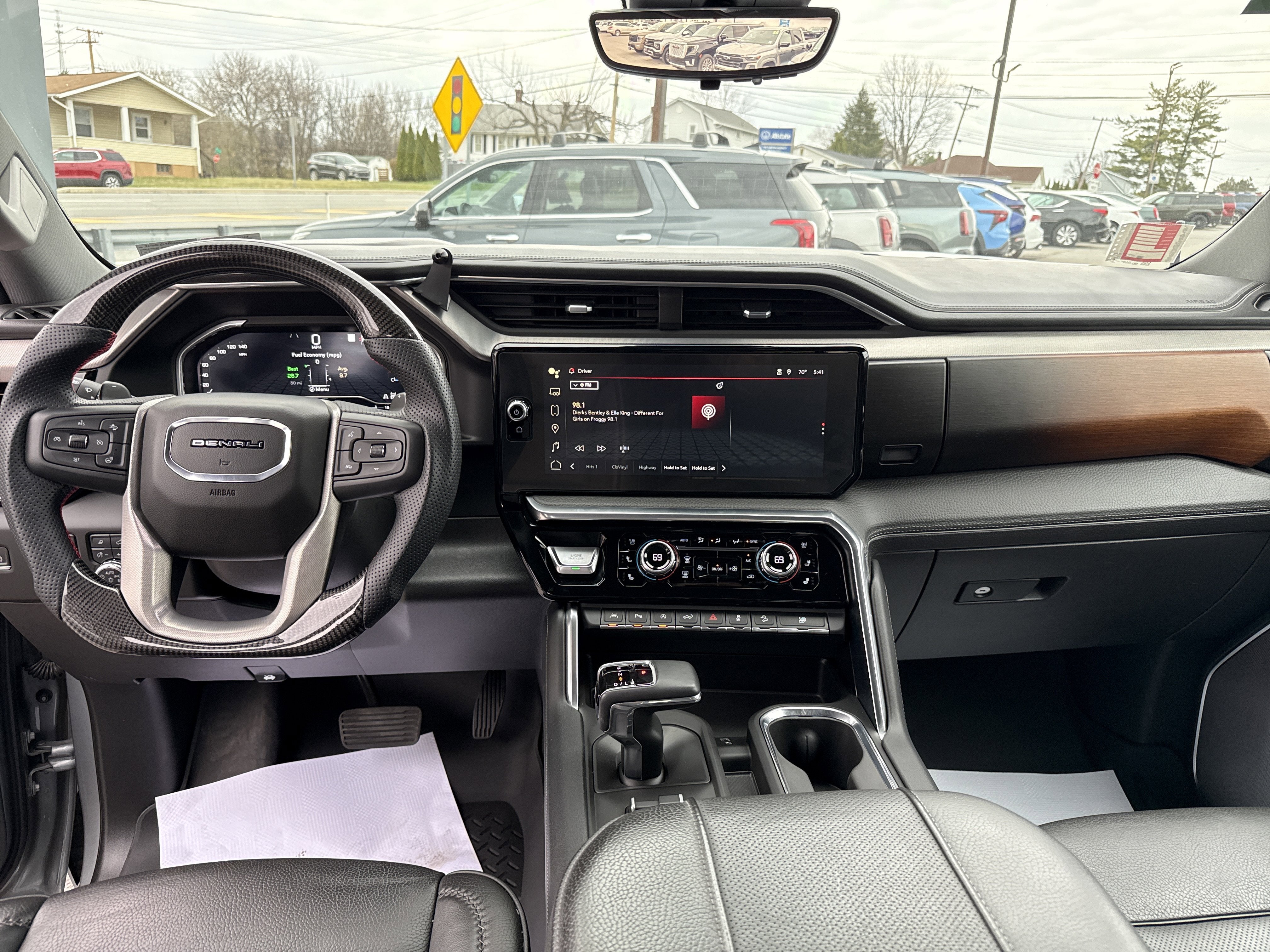 2023 GMC Sierra 1500 Denali