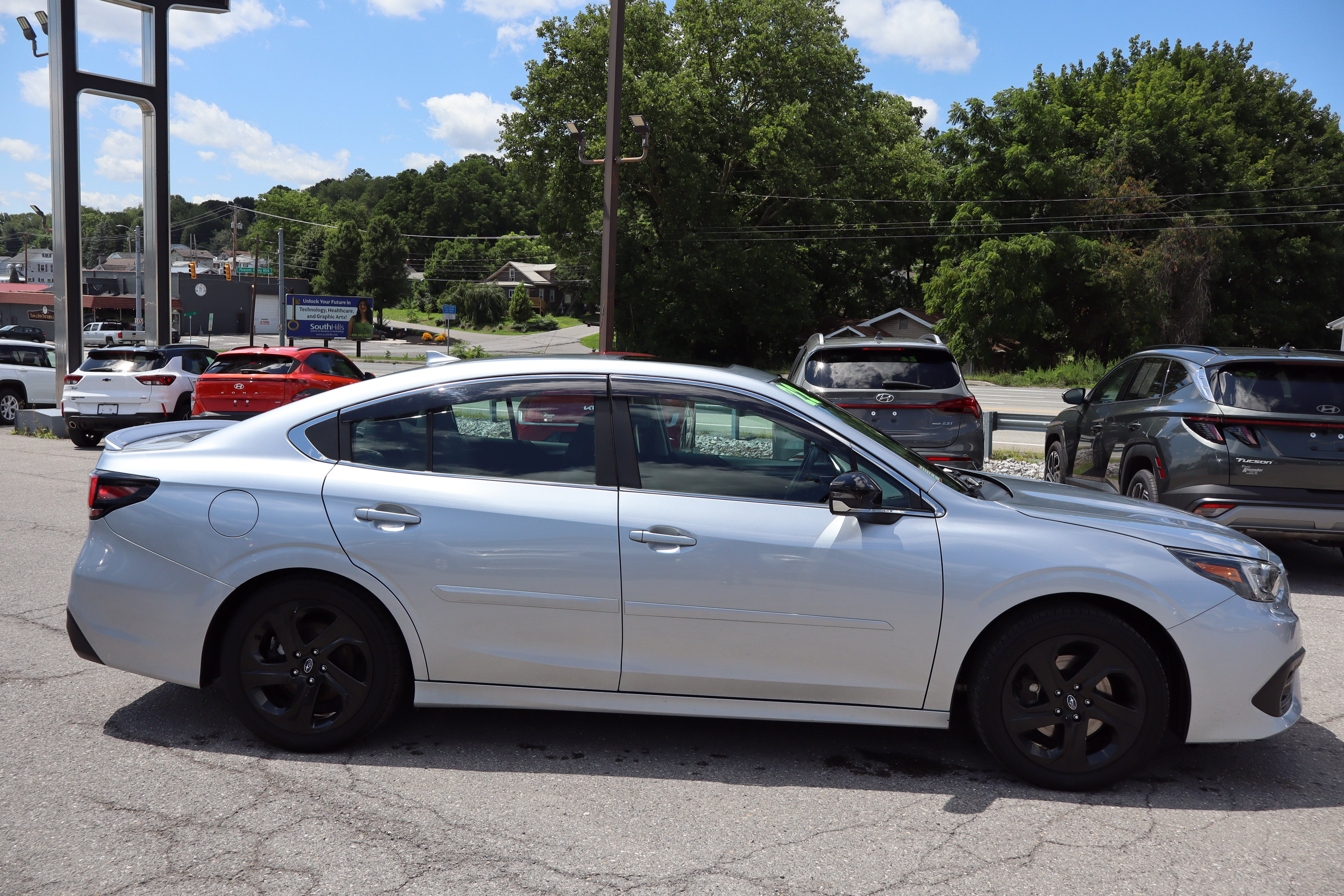 2022 Subaru Legacy Sport