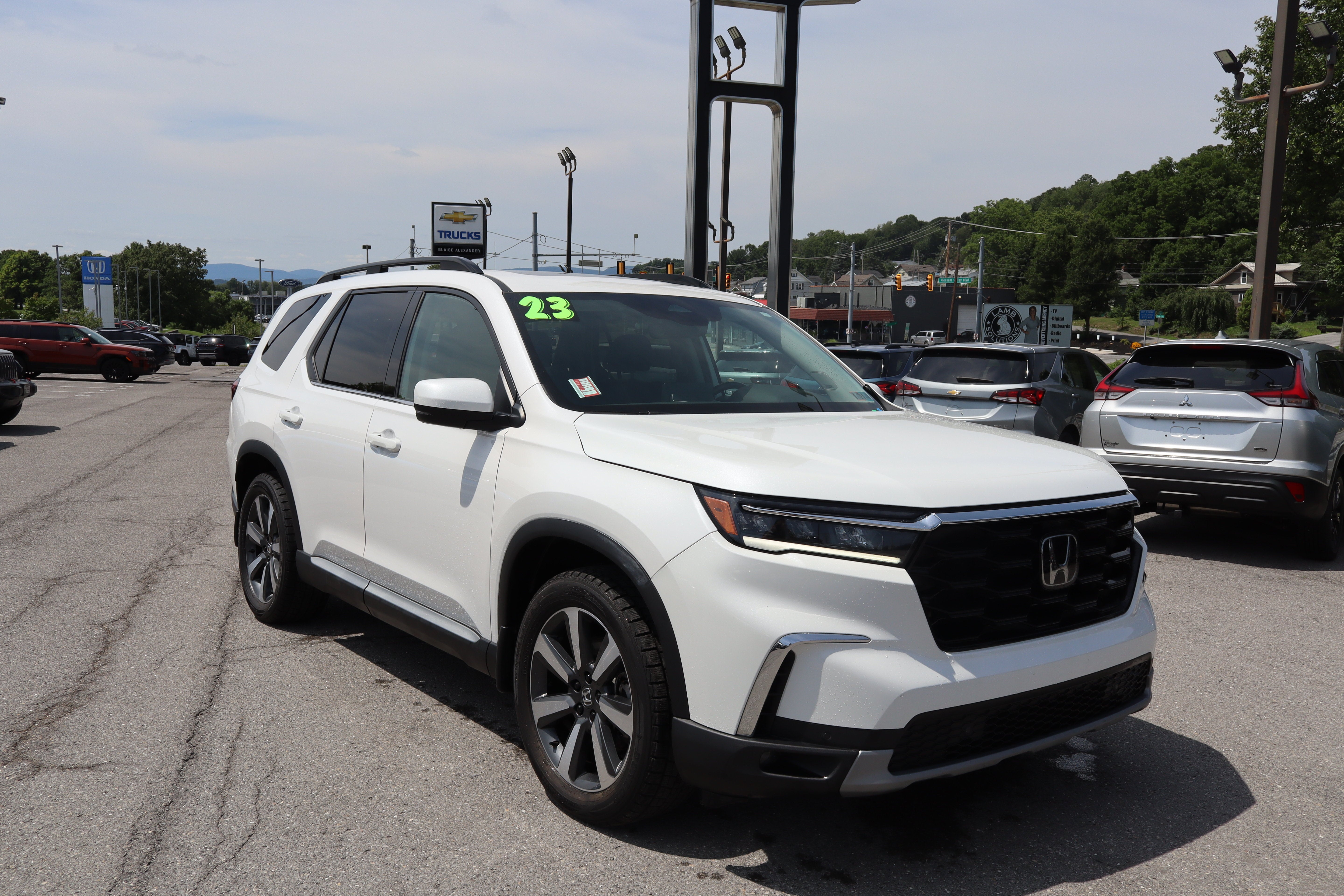 2023 Honda Pilot Touring