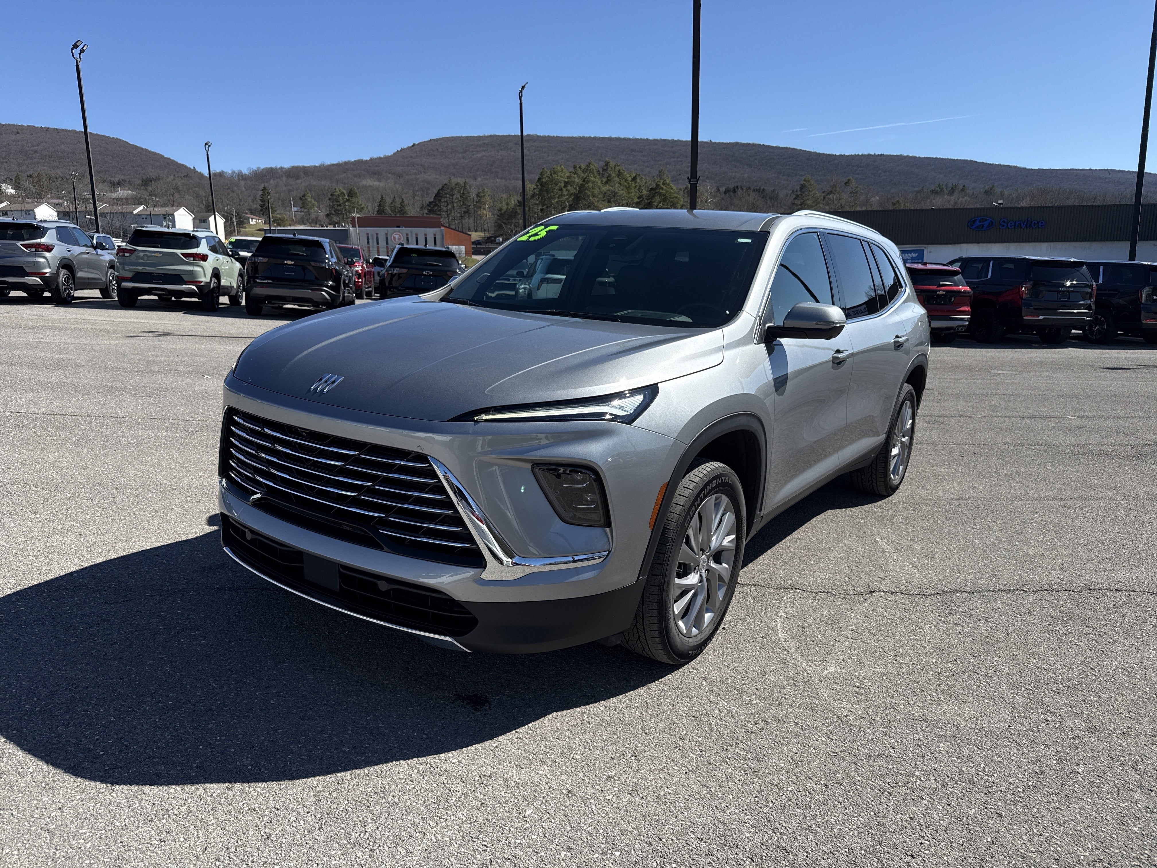 2025 Buick Enclave Preferred