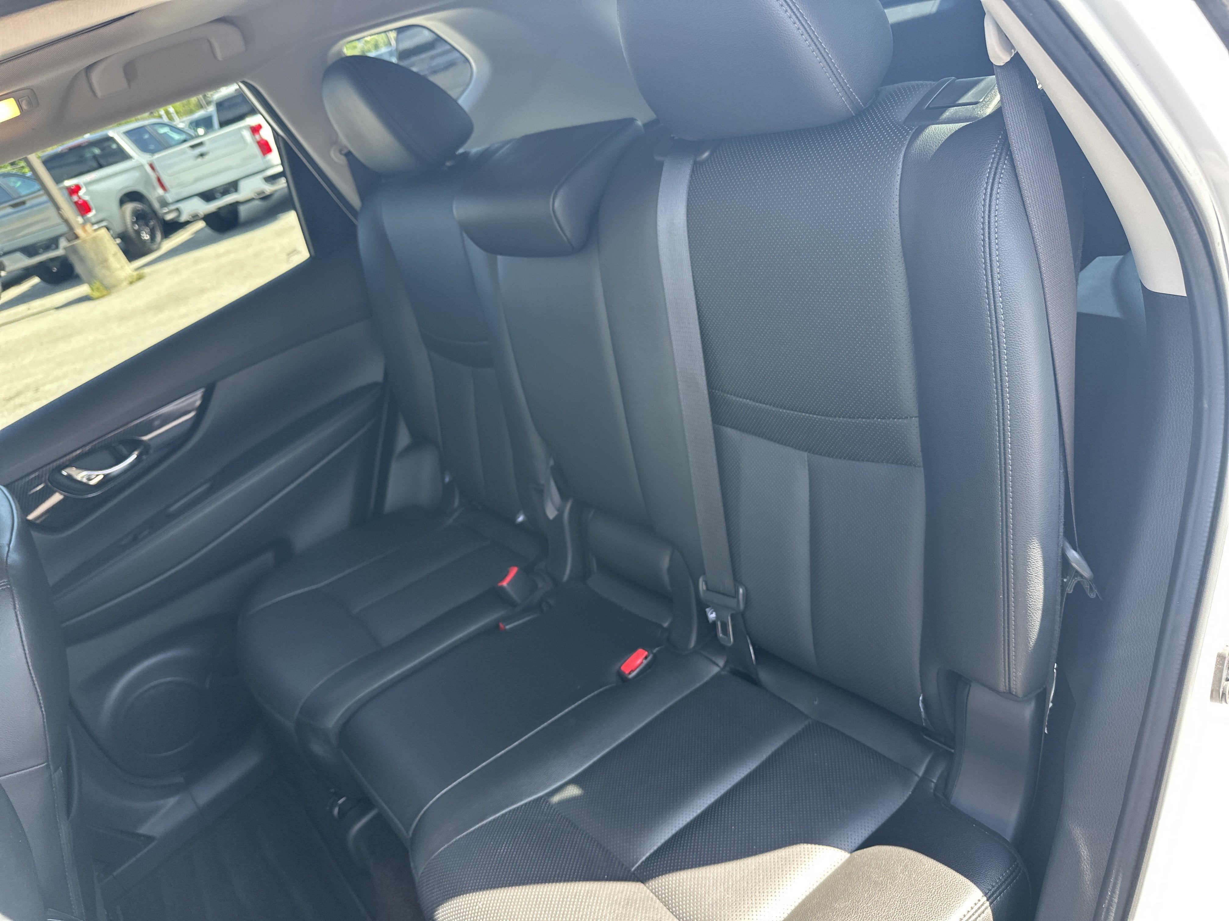 2020 Nissan Rogue SL