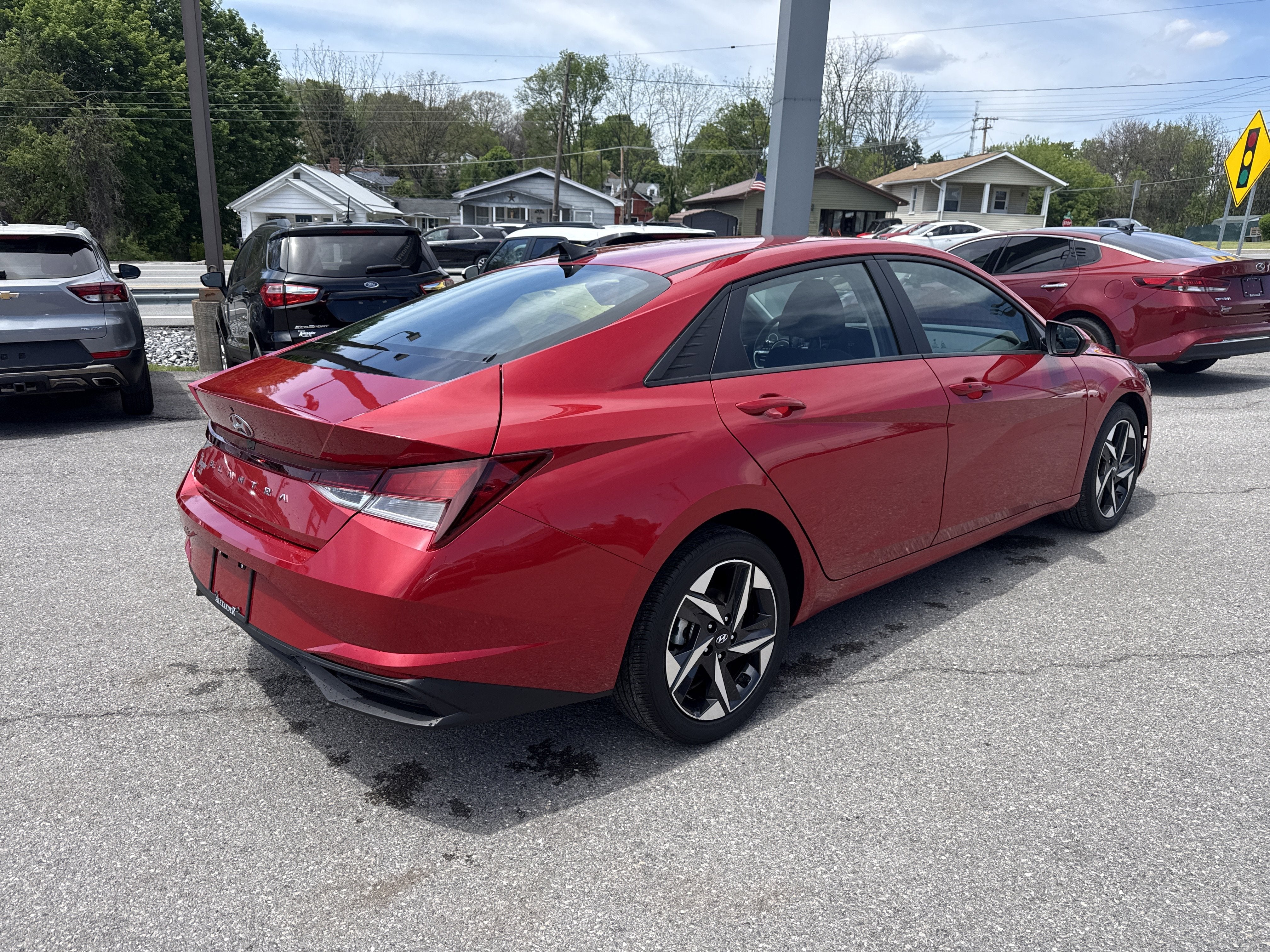 2023 Hyundai Elantra SEL