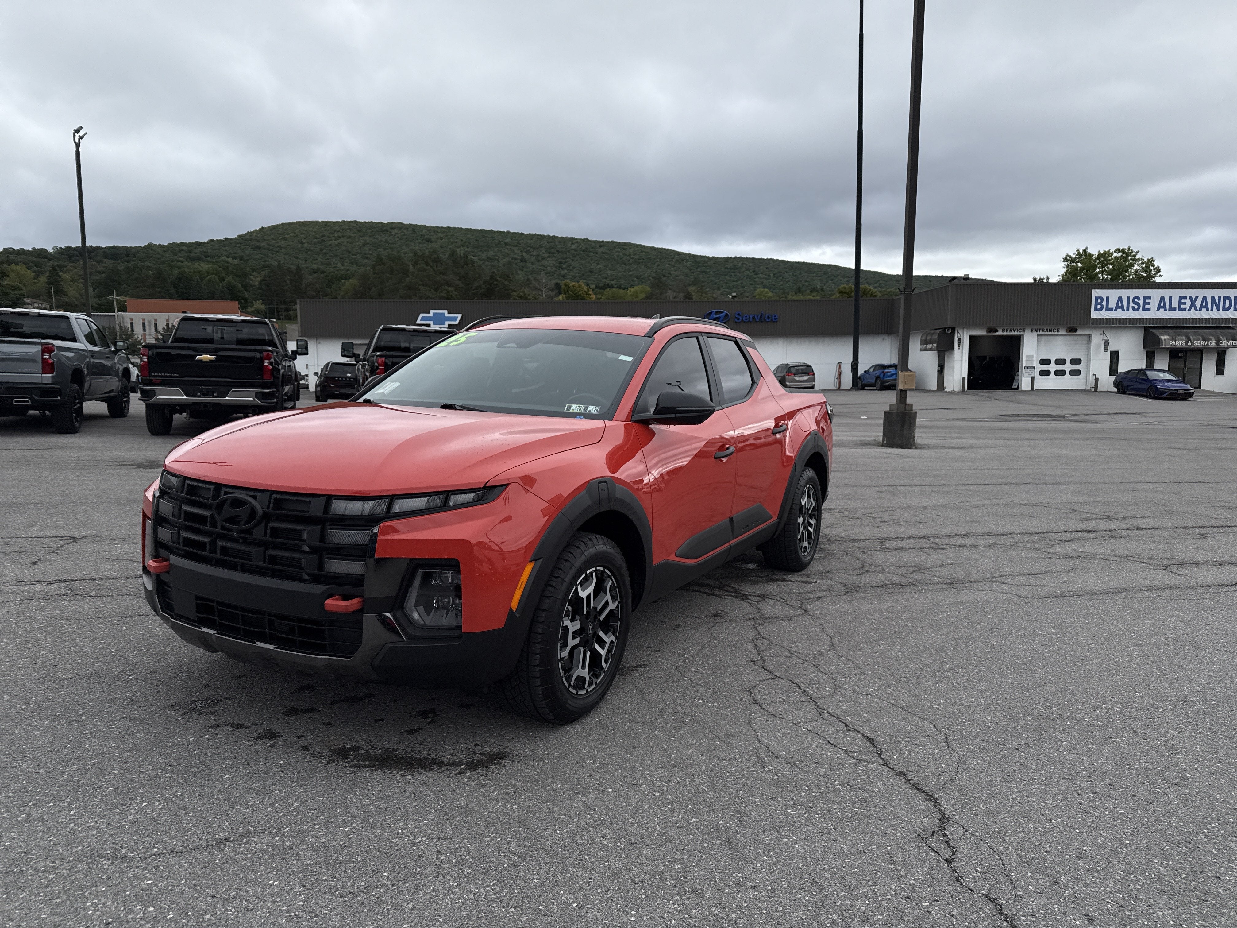 2025 Hyundai Santa Cruz XRT