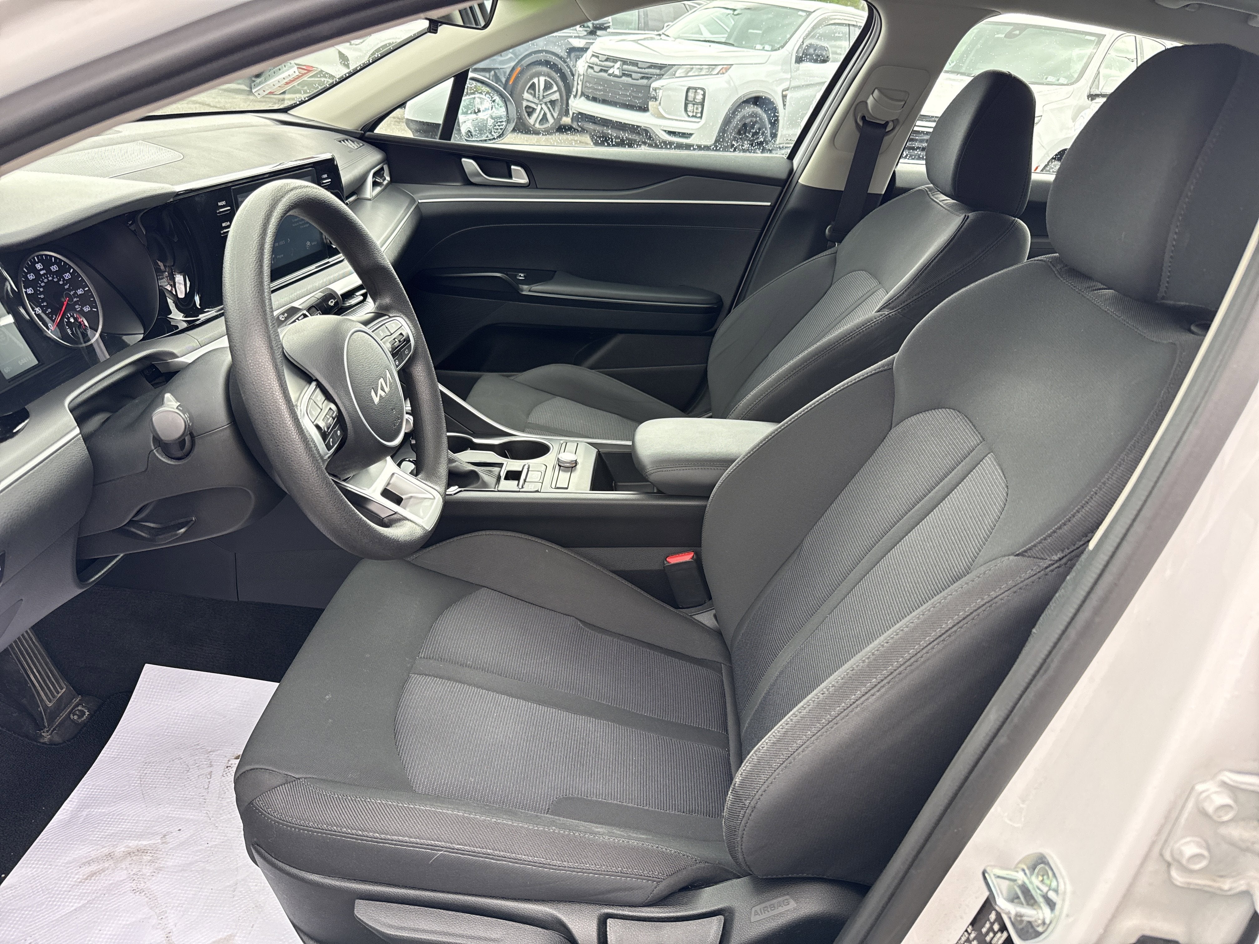 2023 Kia K5 LXS