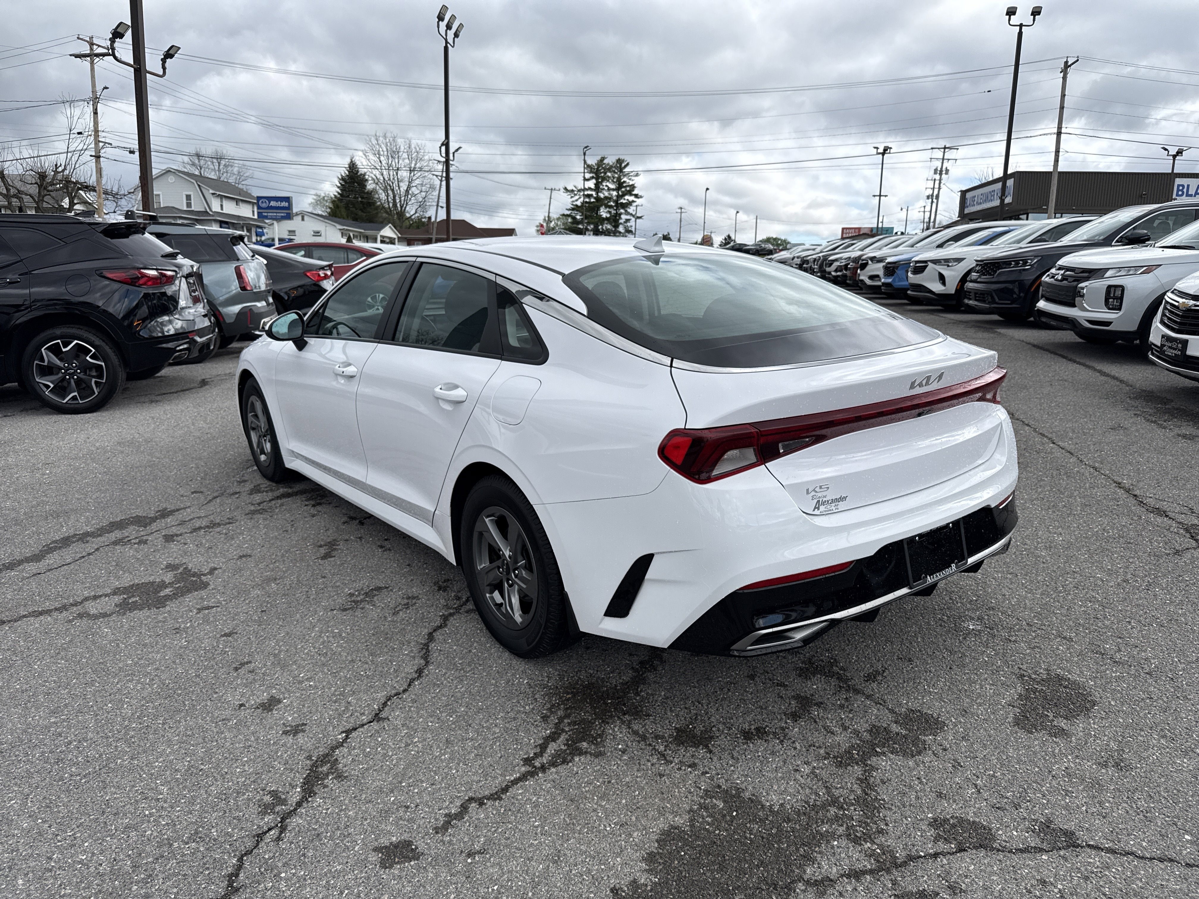 2023 Kia K5 LXS