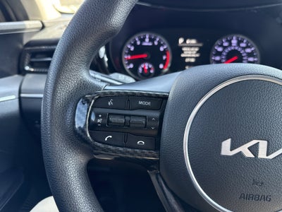 2022 Kia K5 LXS
